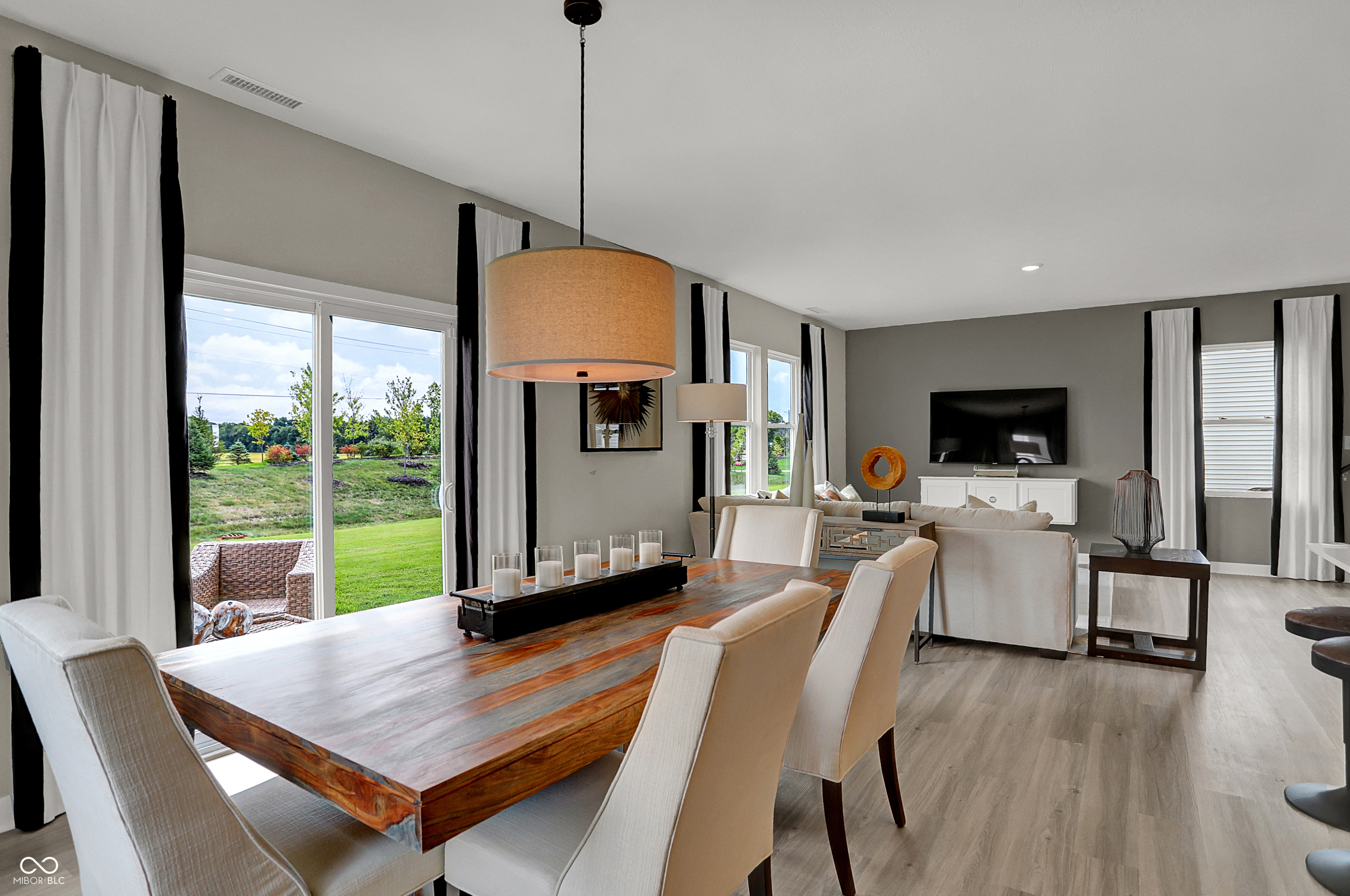 3818 Sunset Ridge Drive