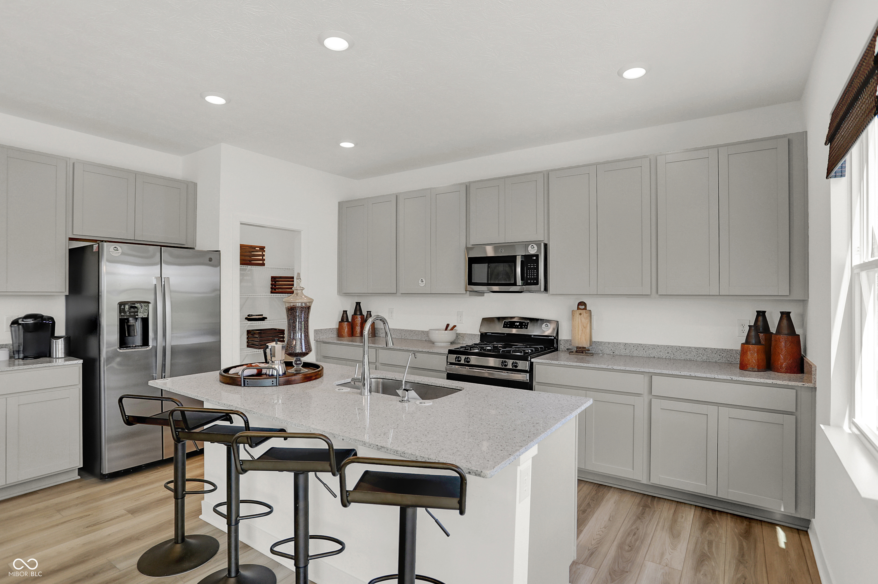 3872 Branch Circle