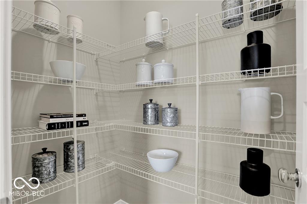 16923 Sandhurst Place