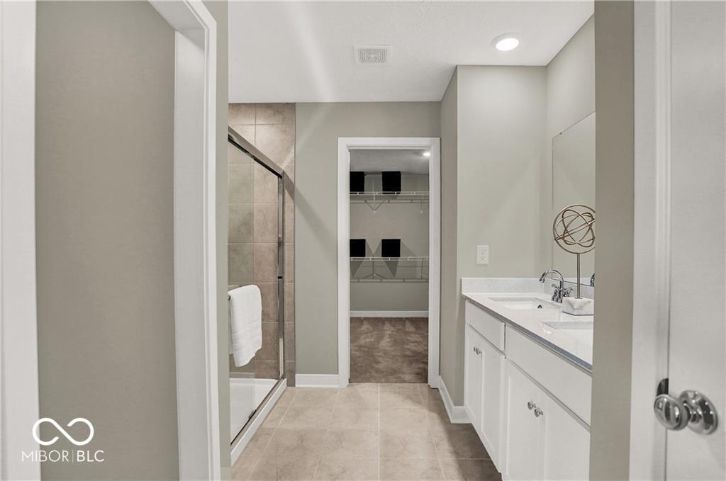 16923 Sandhurst Place