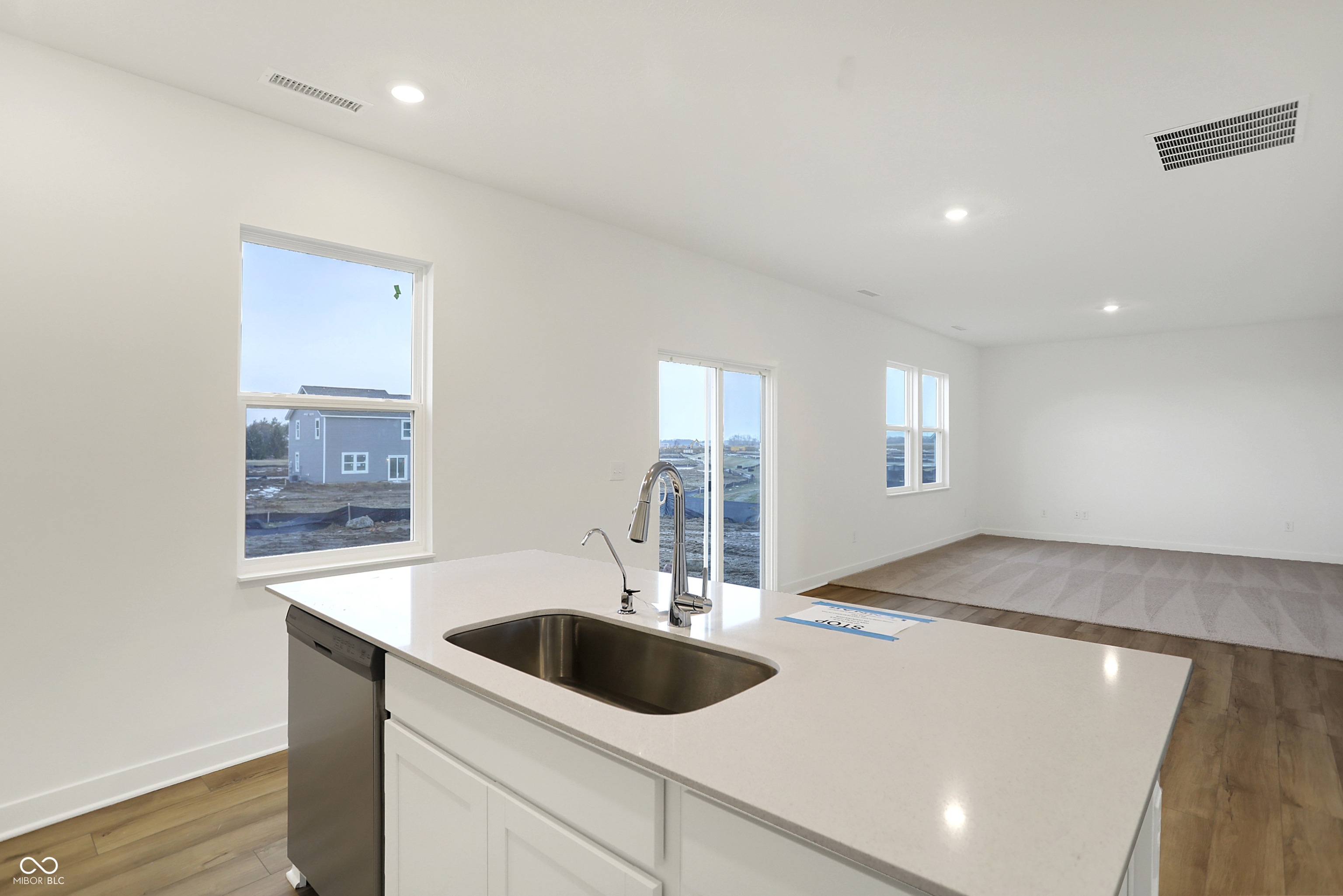 2004 Foothill Drive