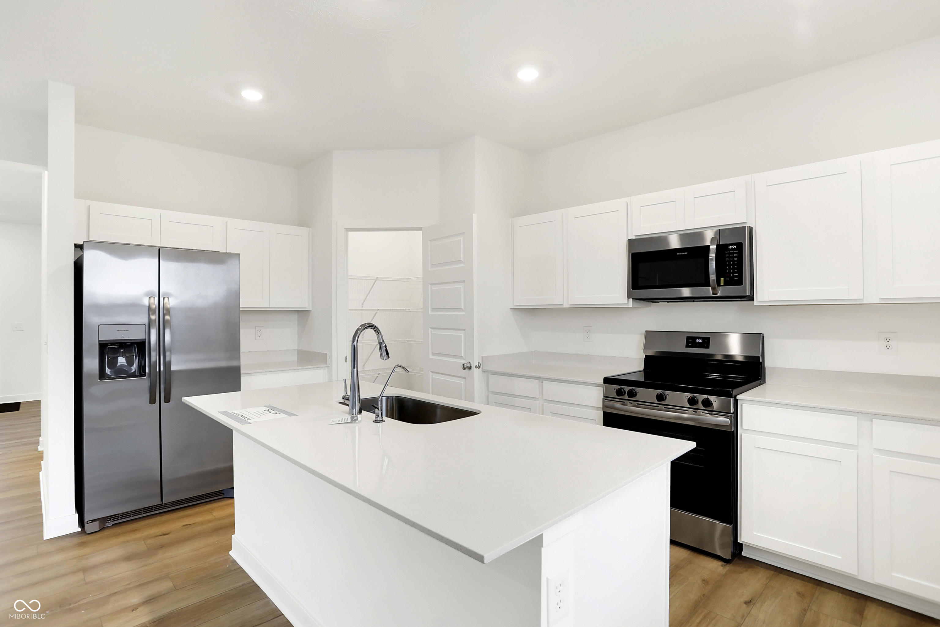 2004 Foothill Drive