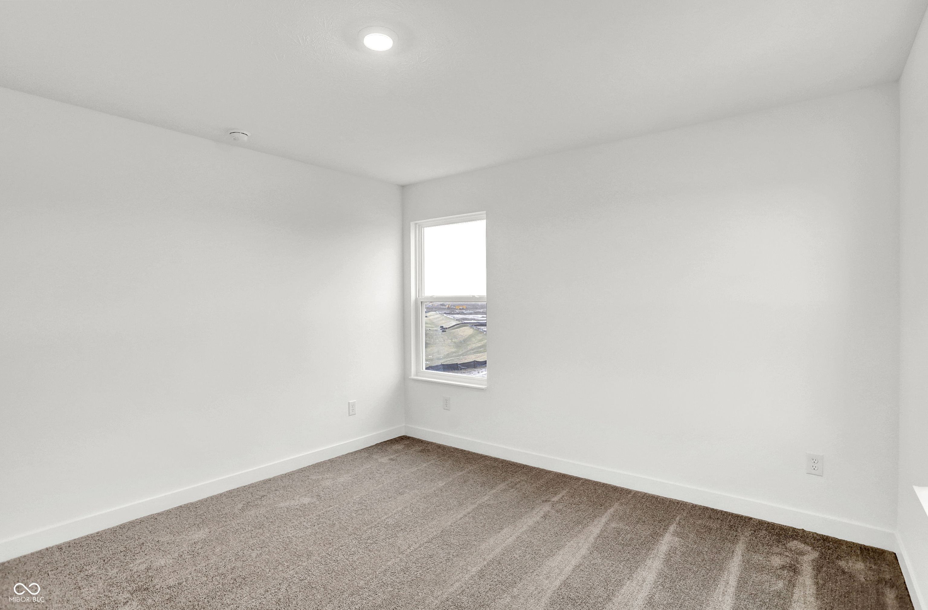2004 Foothill Drive