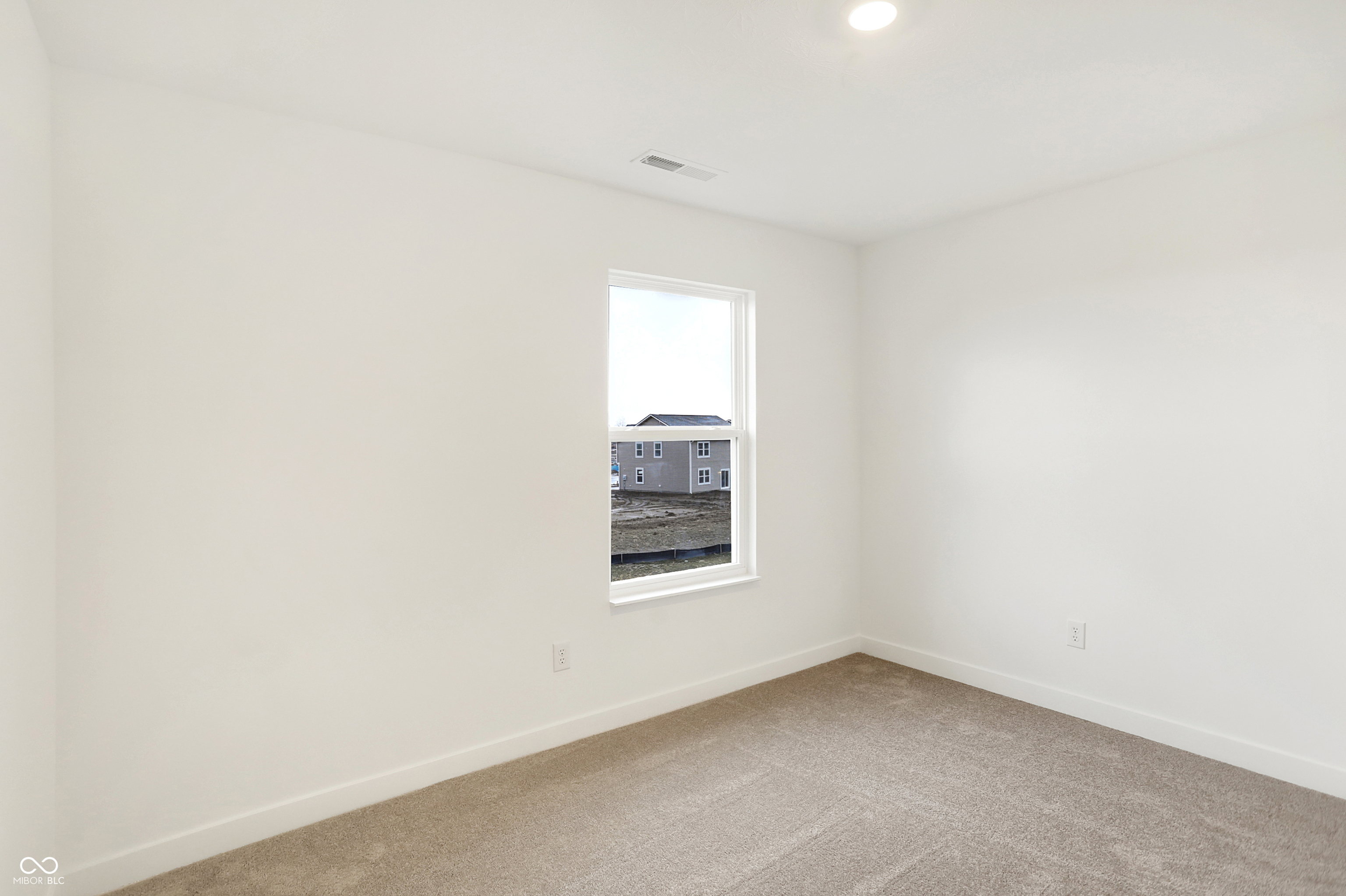 2004 Foothill Drive