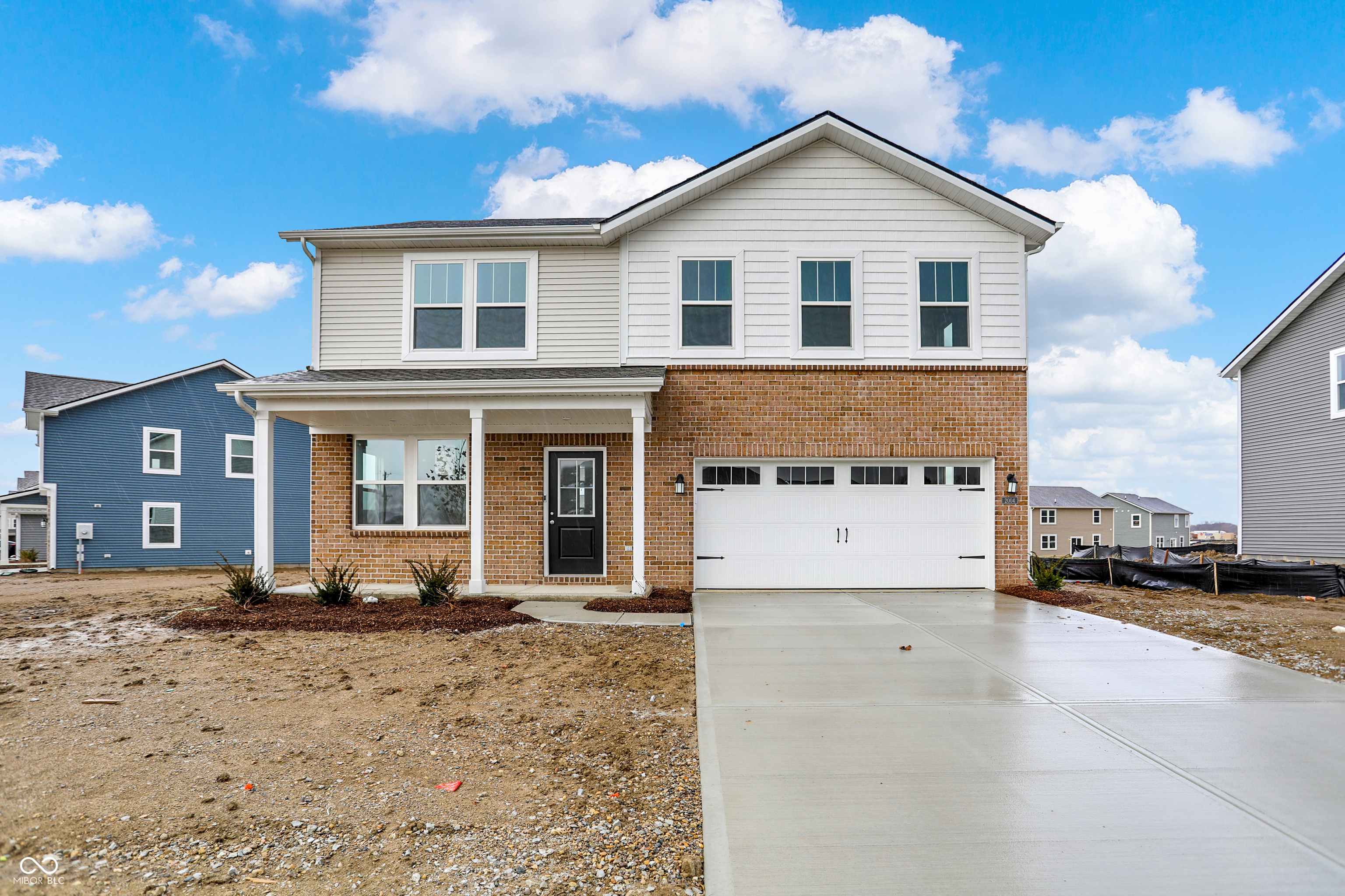 2004 Foothill Drive