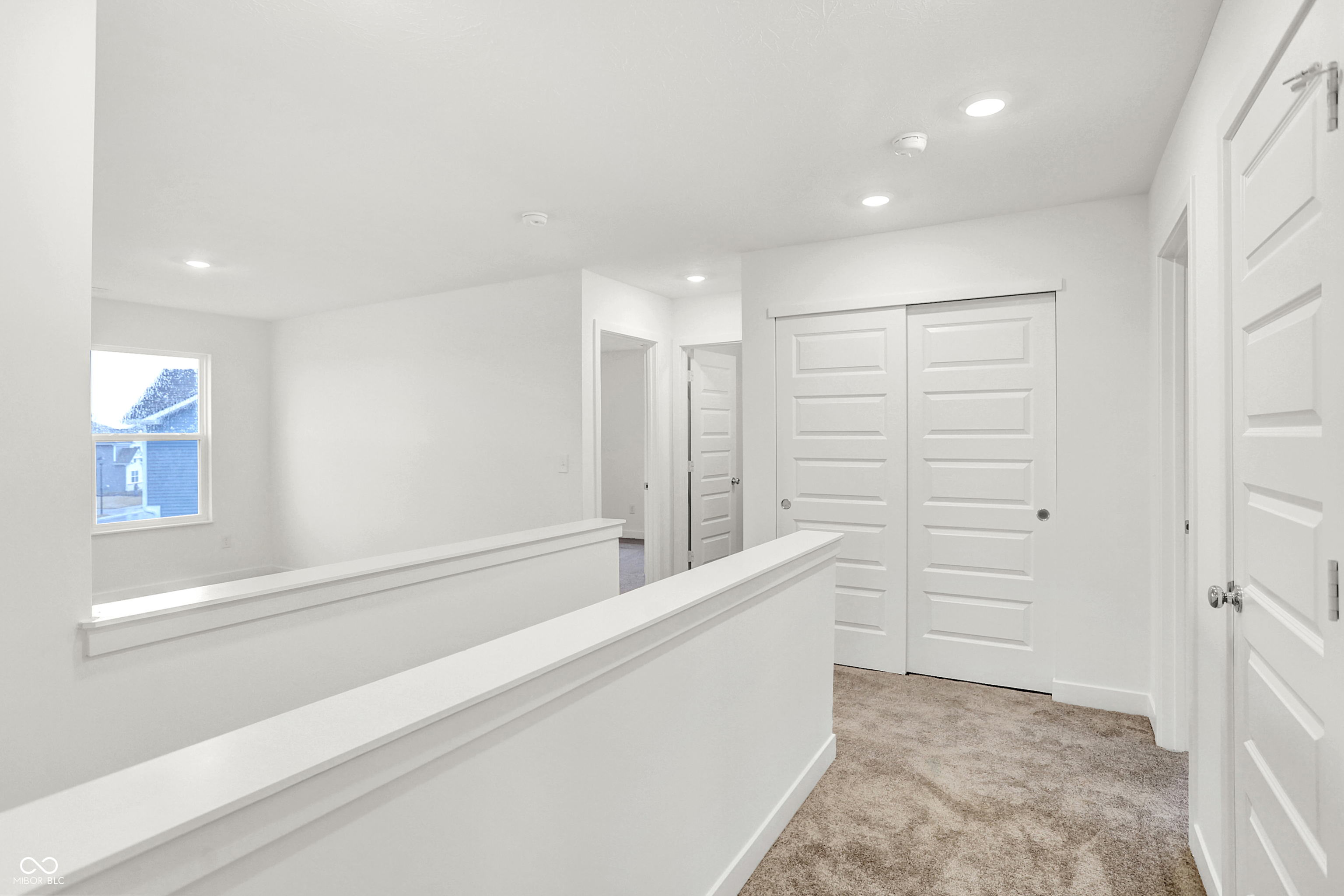 2004 Foothill Drive