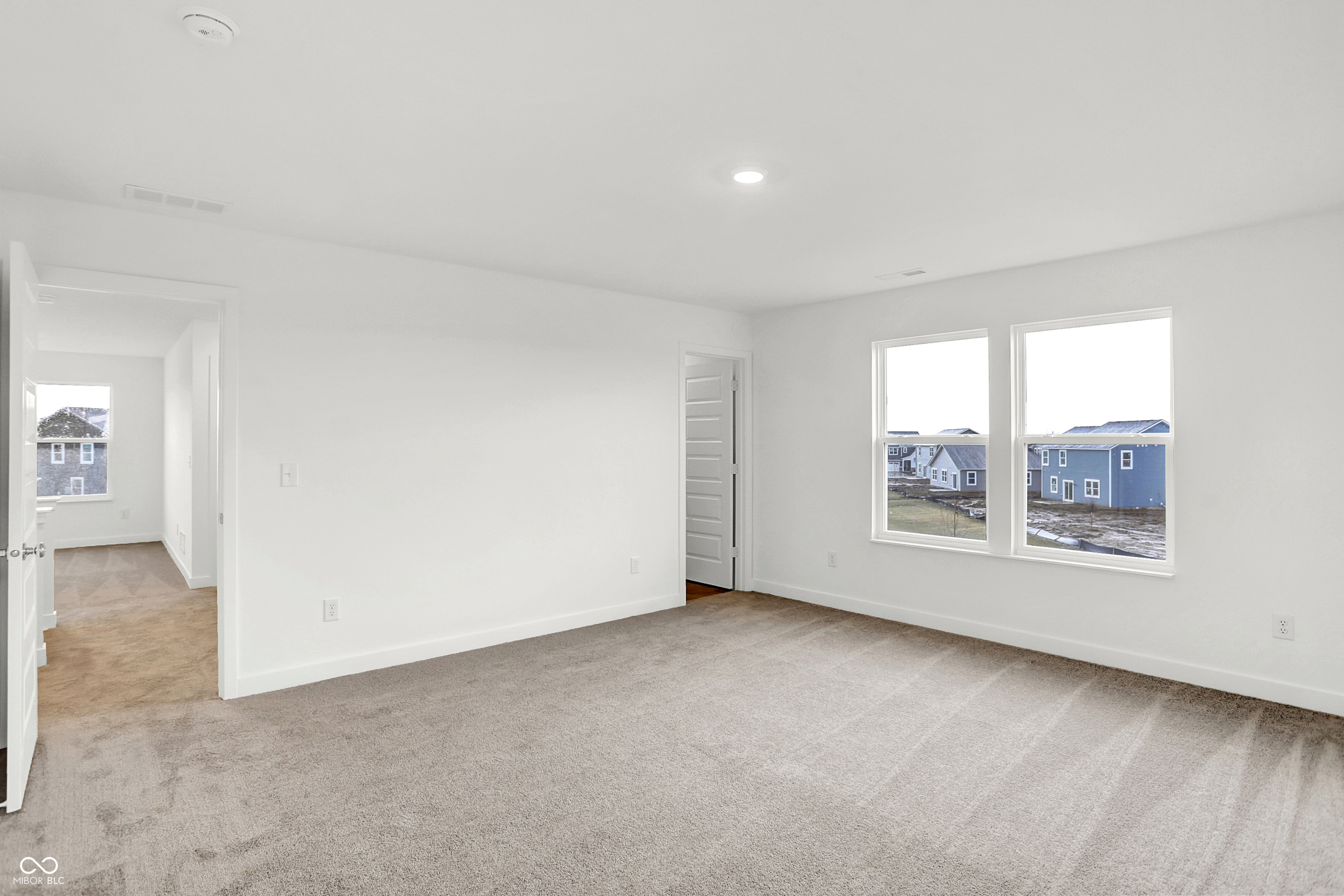2004 Foothill Drive