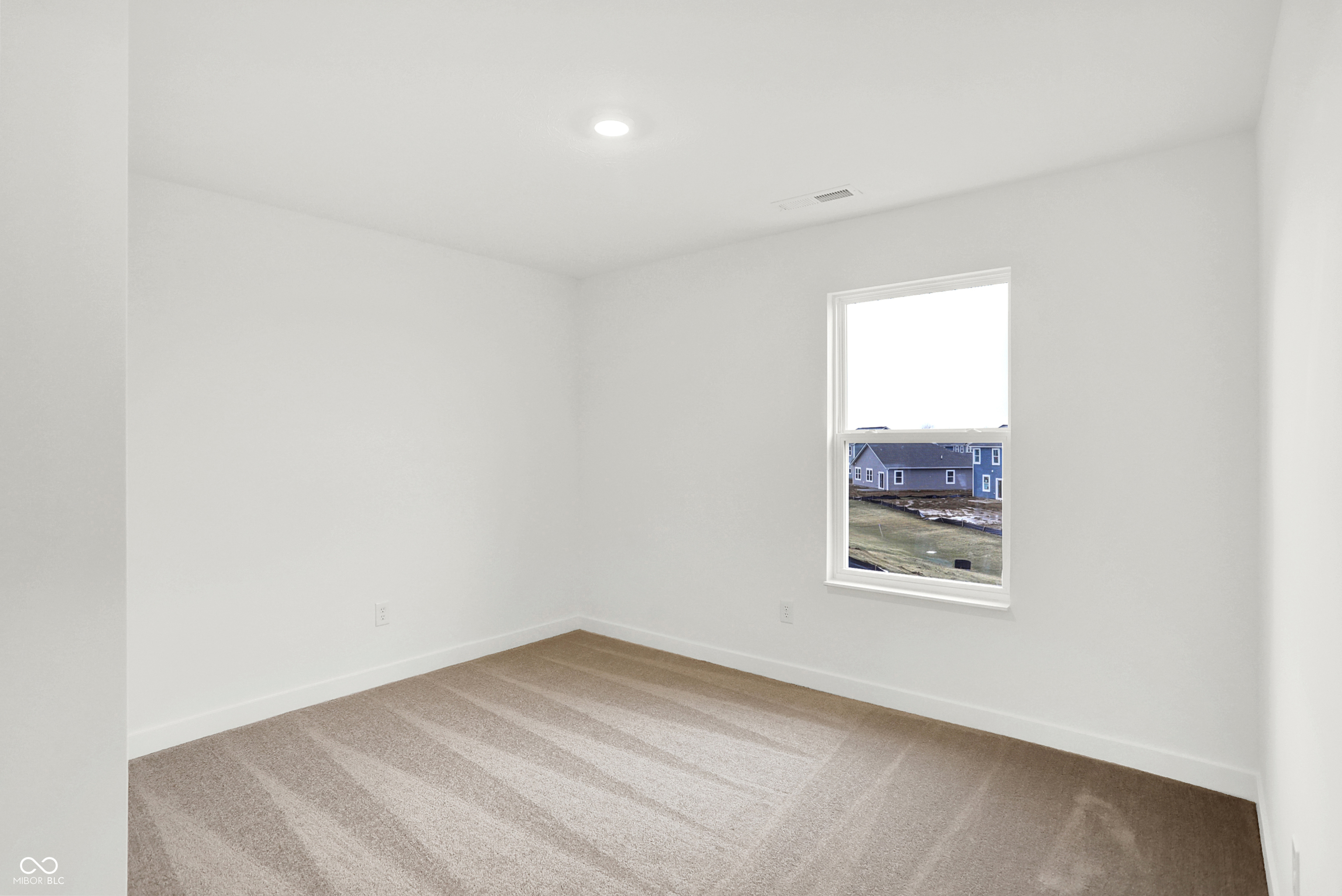 2004 Foothill Drive