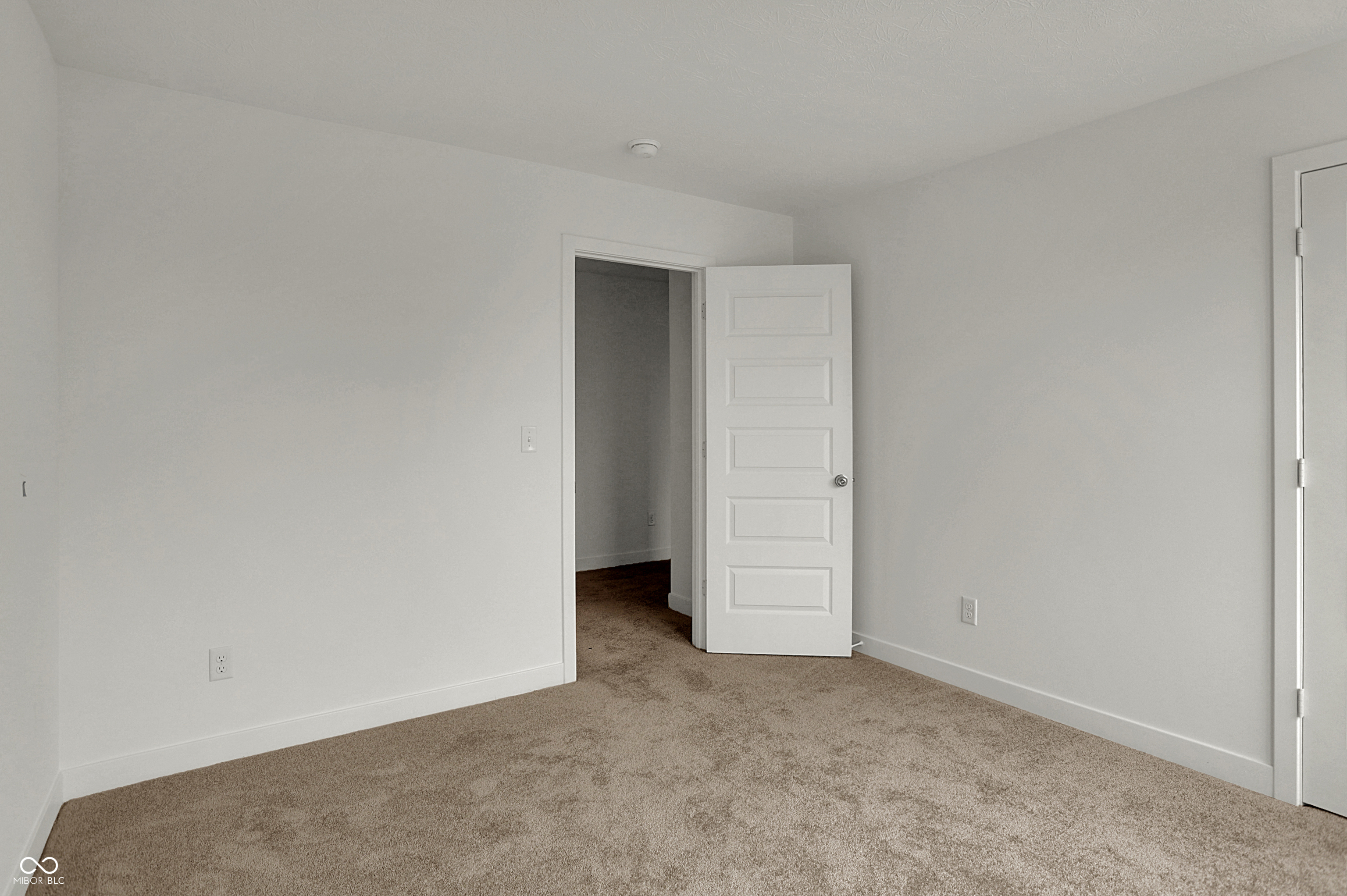 2996 Grand Ridge Drive