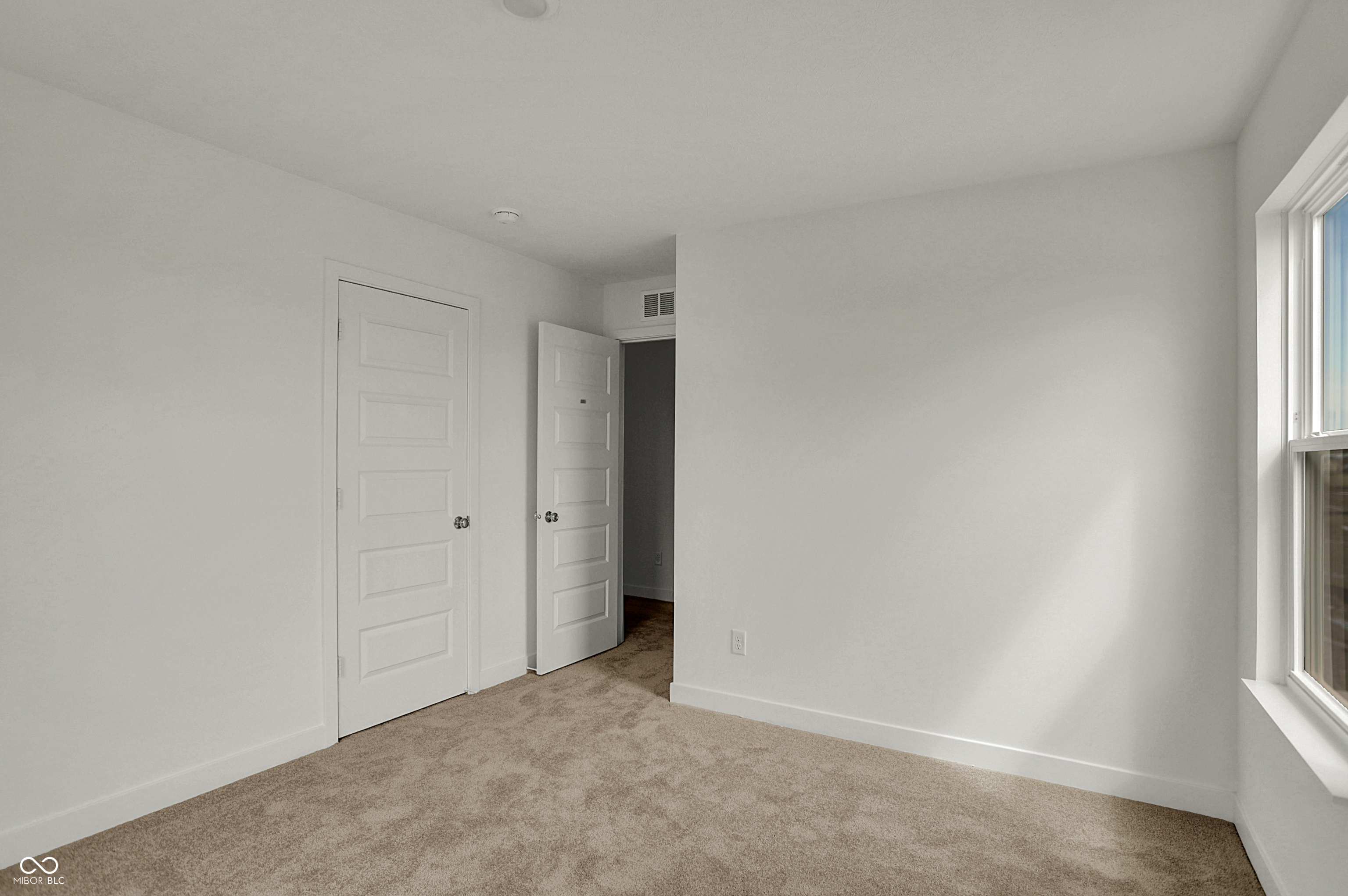 2996 Grand Ridge Drive
