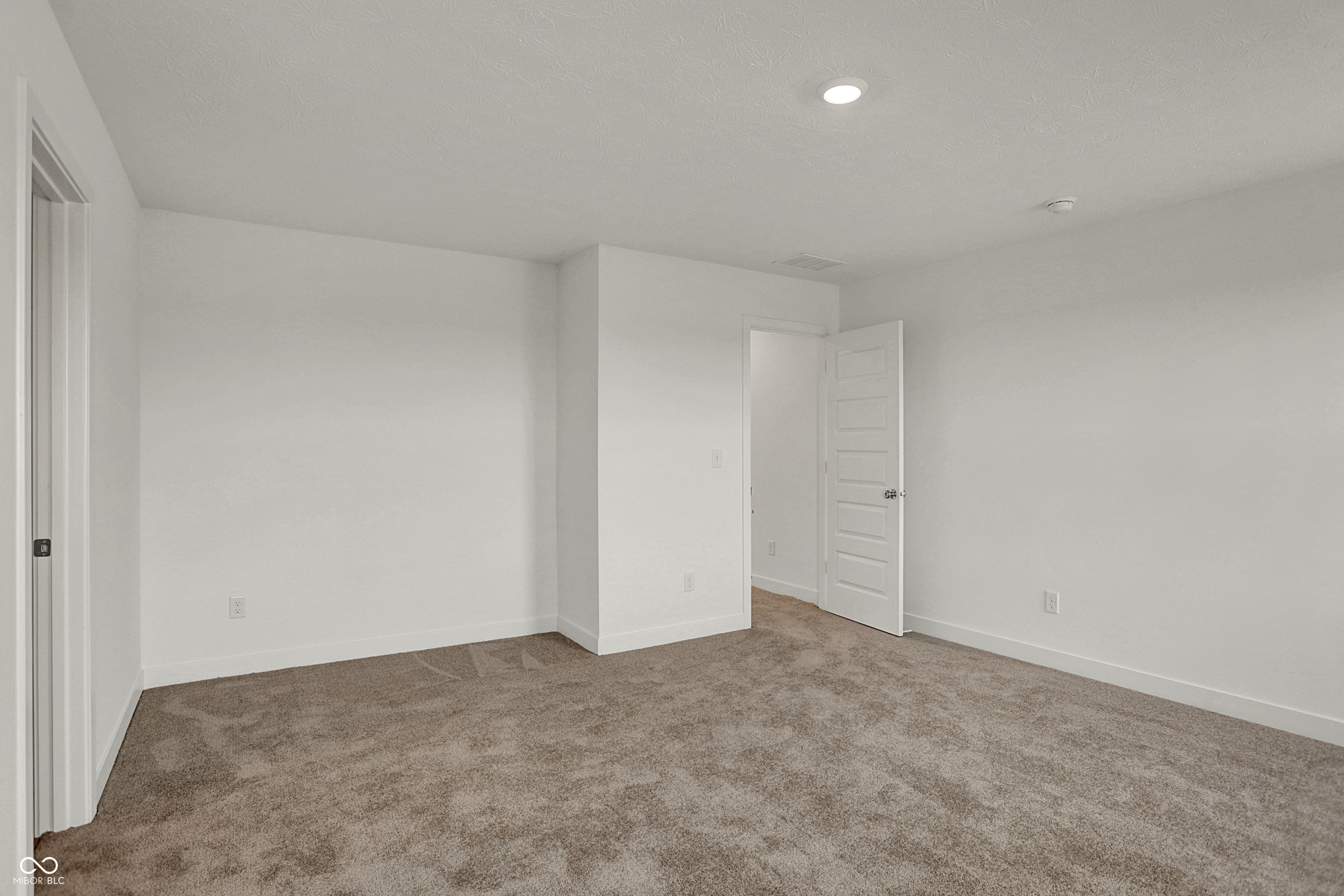 2996 Grand Ridge Drive