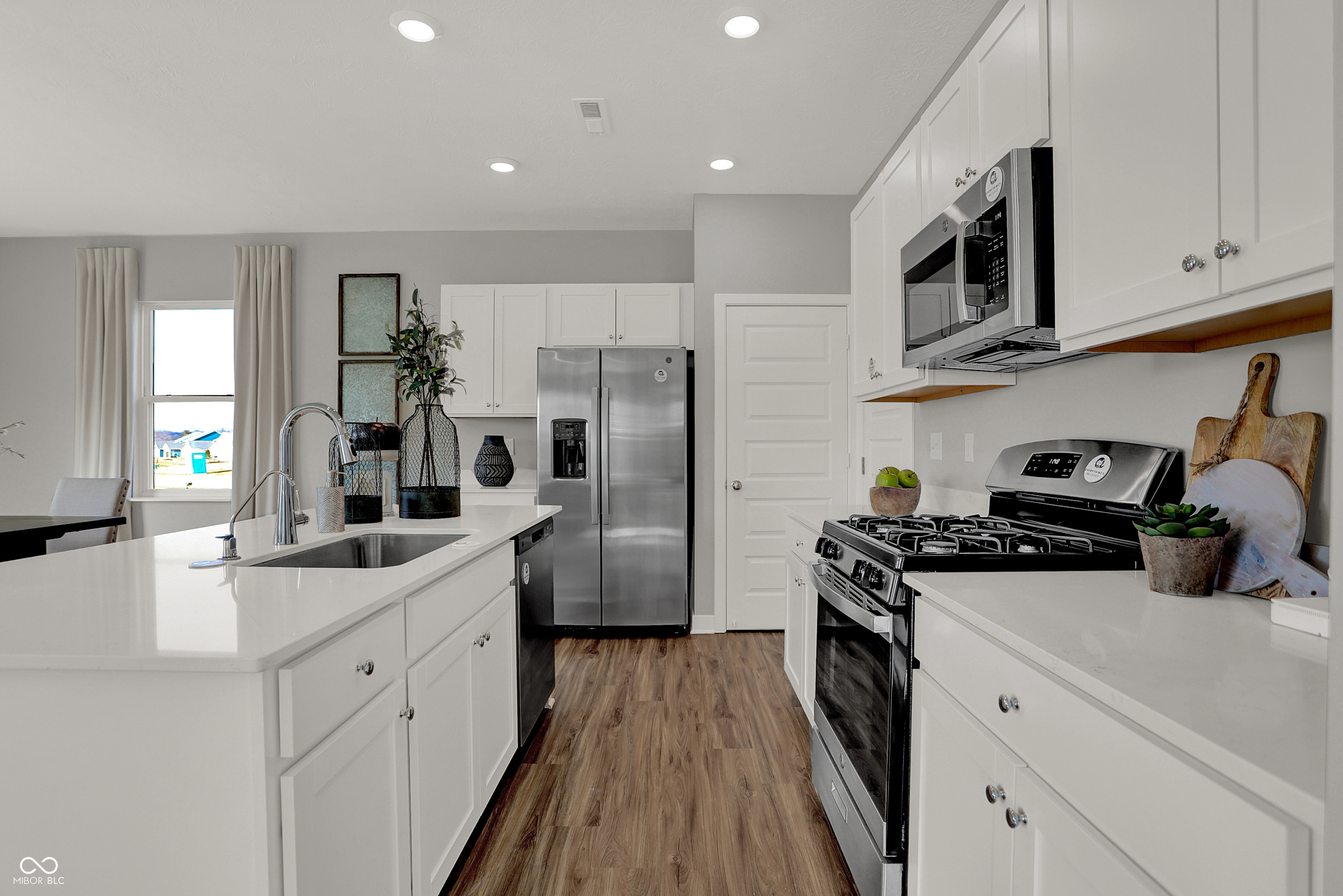 7523 Manor Lake Lane