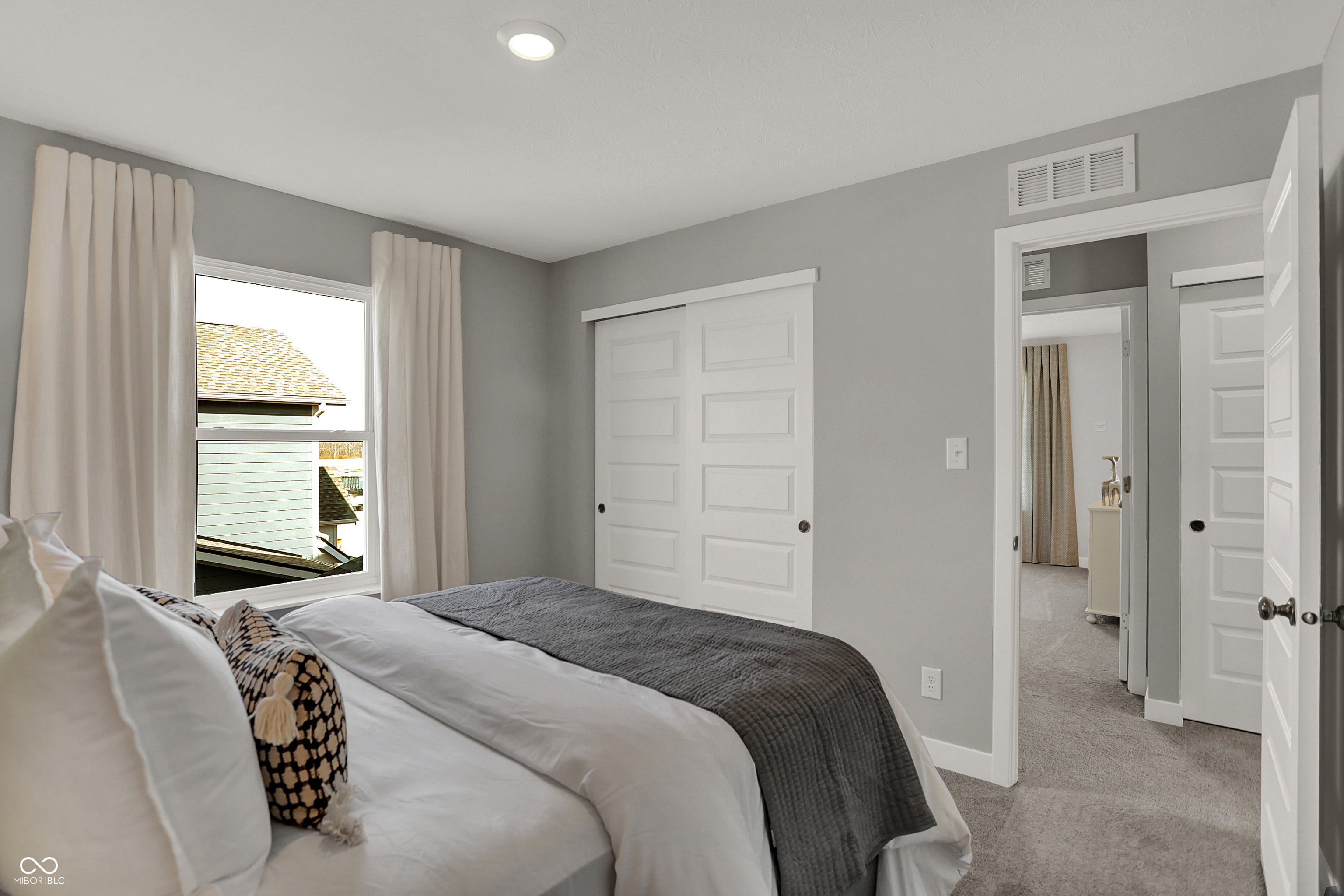 7523 Manor Lake Lane