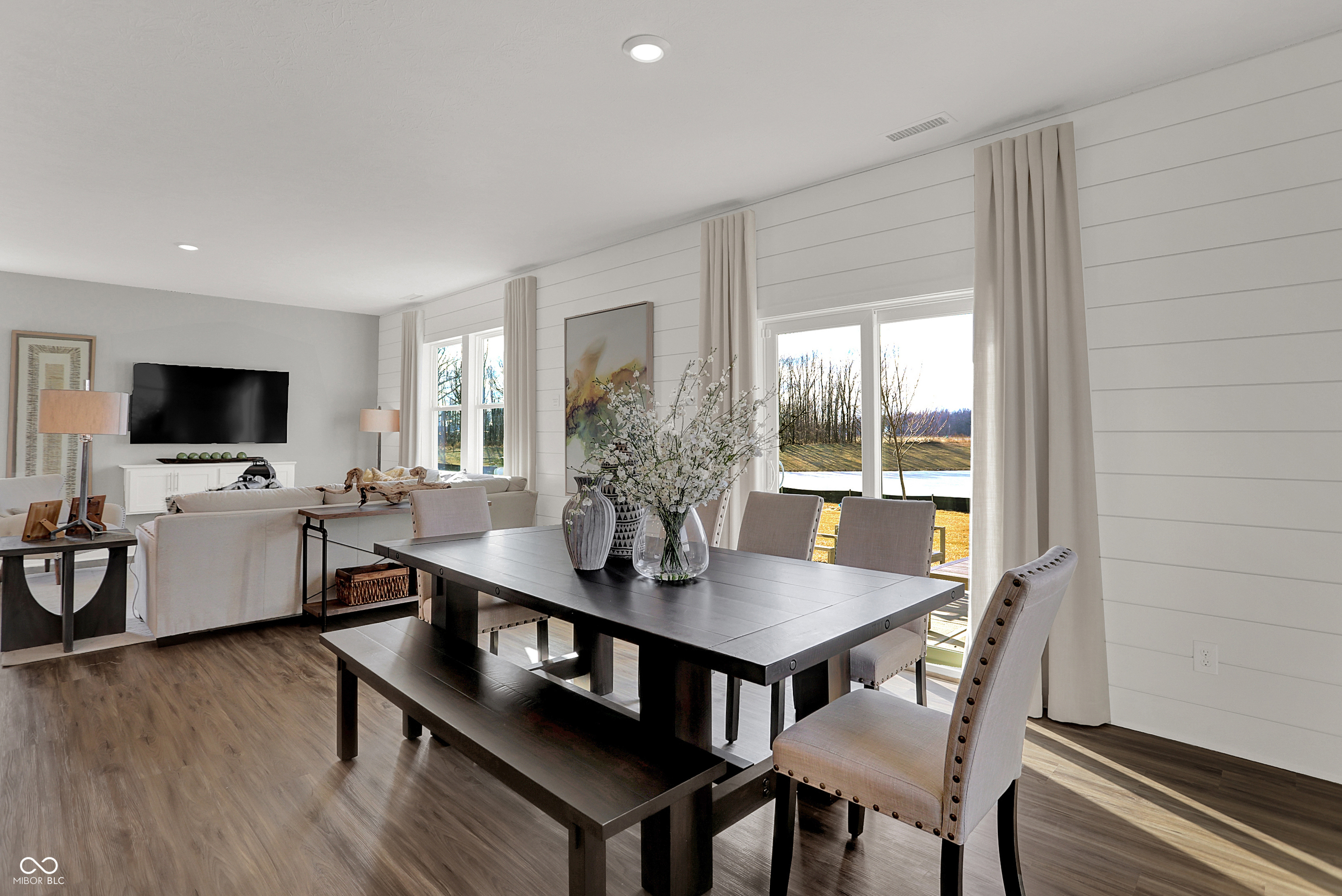 7523 Manor Lake Lane