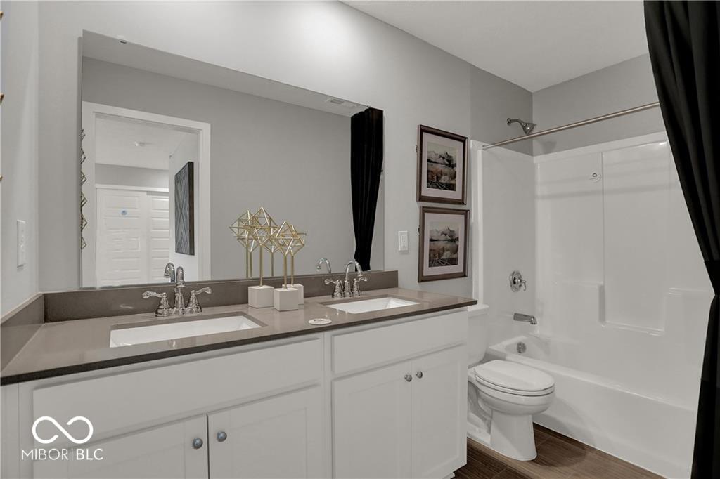 16954 Sandhurst Place