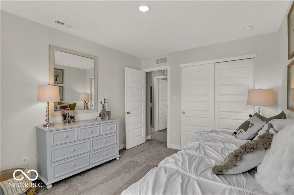 16954 Sandhurst Place