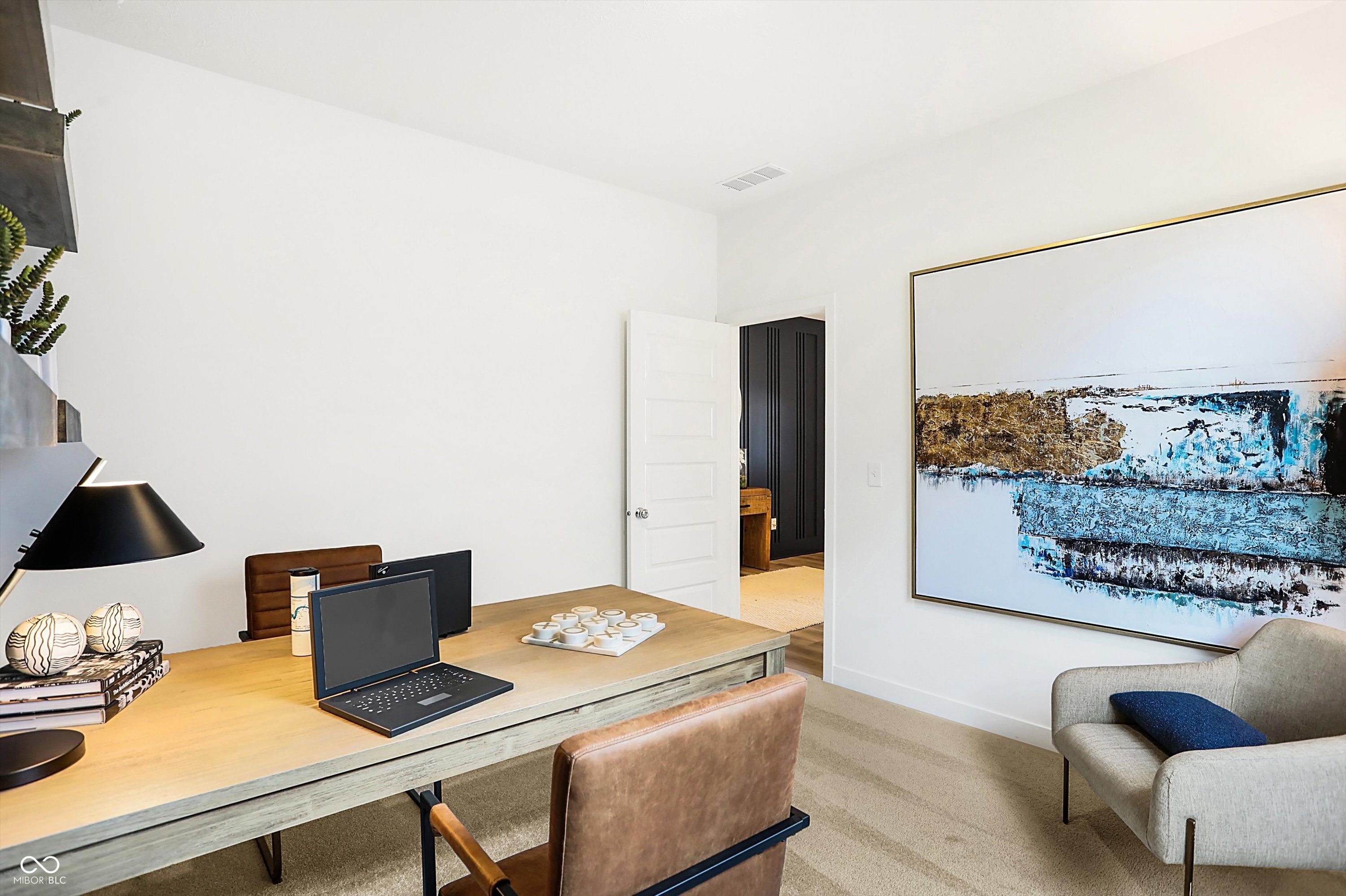 5373 W Glenview Drive