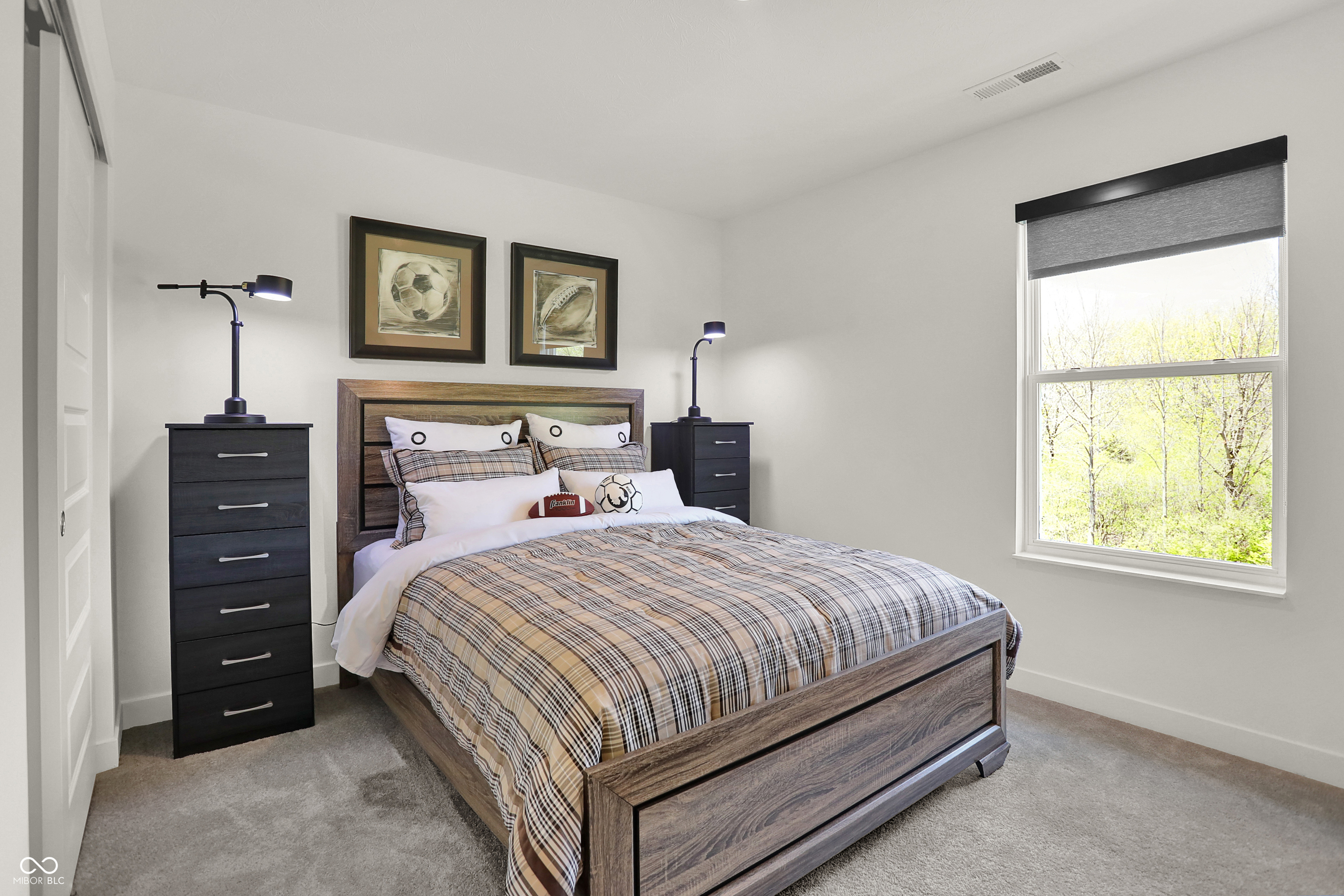 7511 Manor Lake Lane