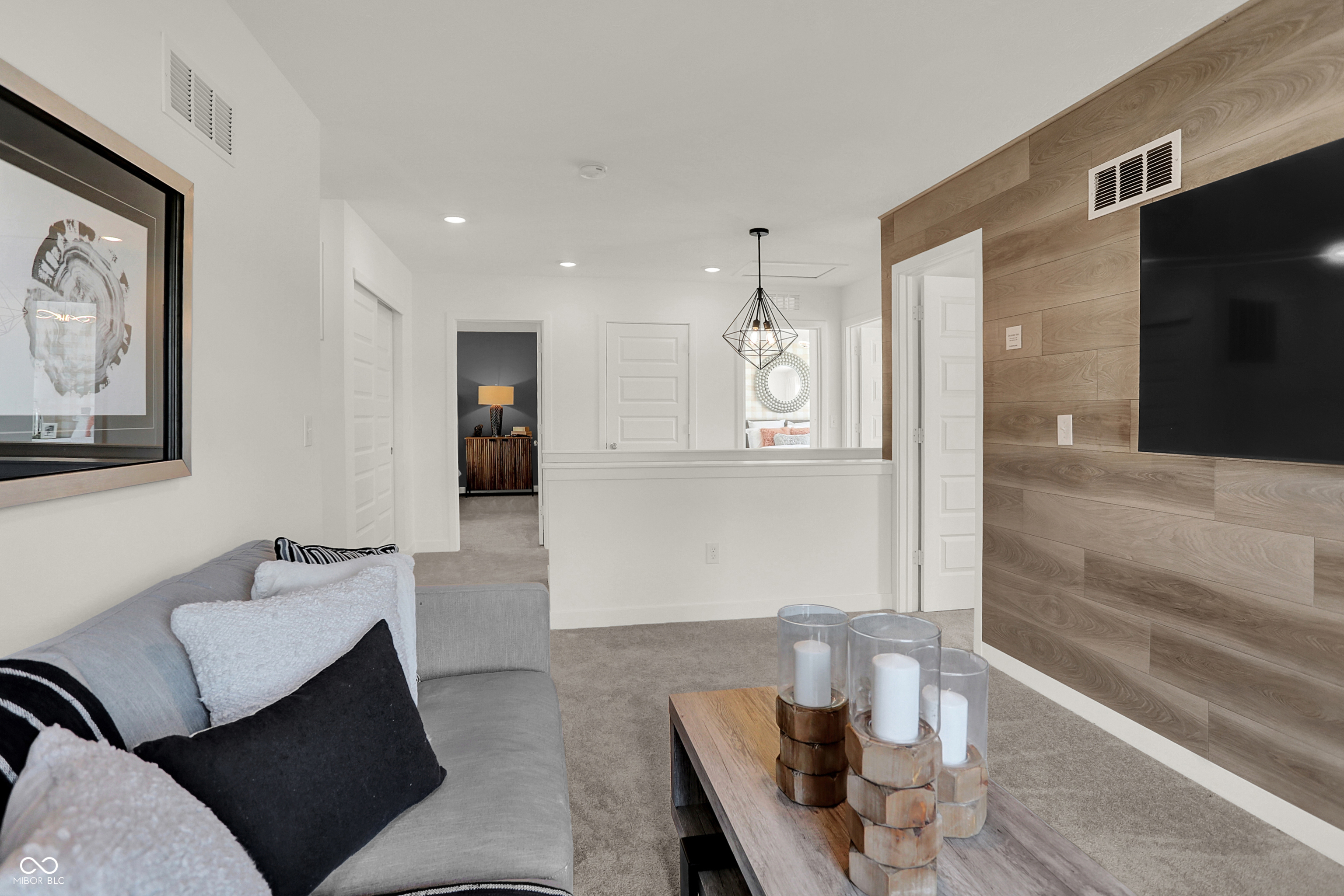 7511 Manor Lake Lane