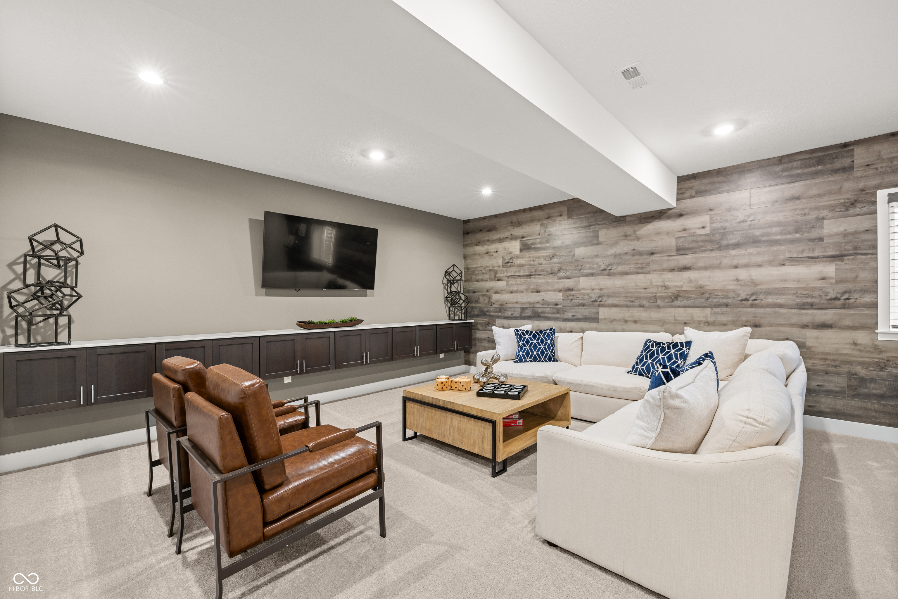 20211 Chad Hittle Boulevard