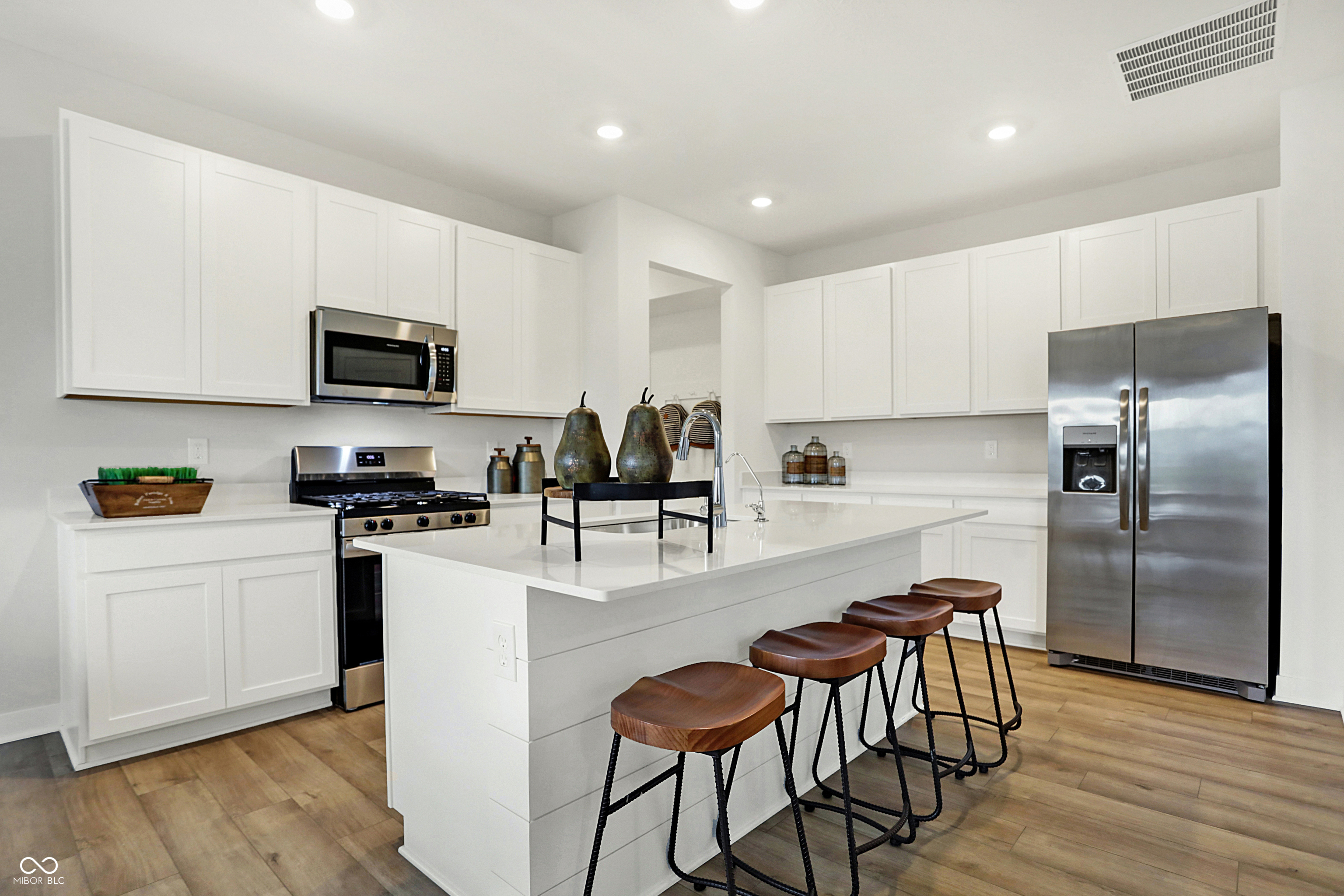 5846 Sunstone Road