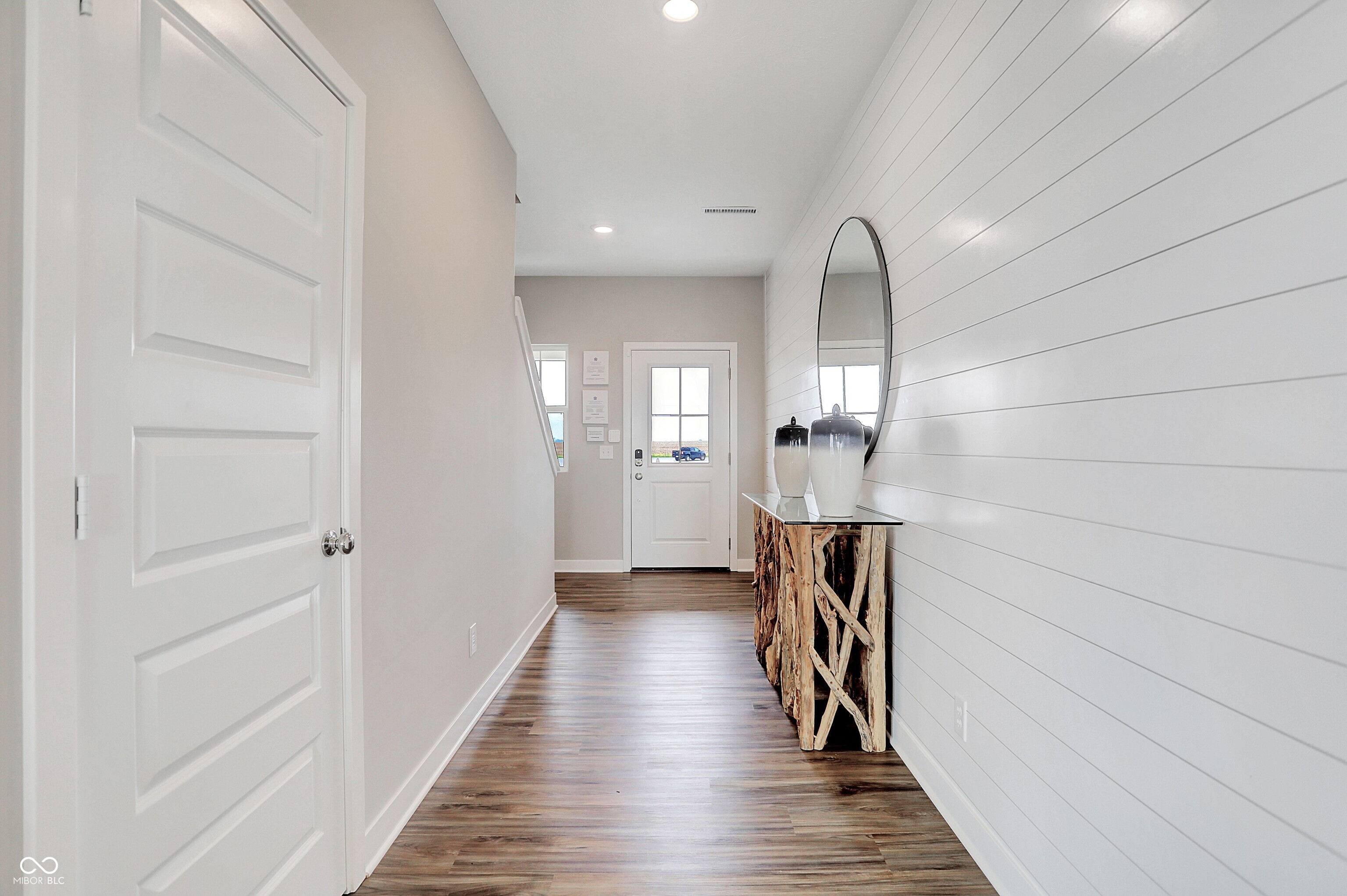 3793 Cantebury Drive