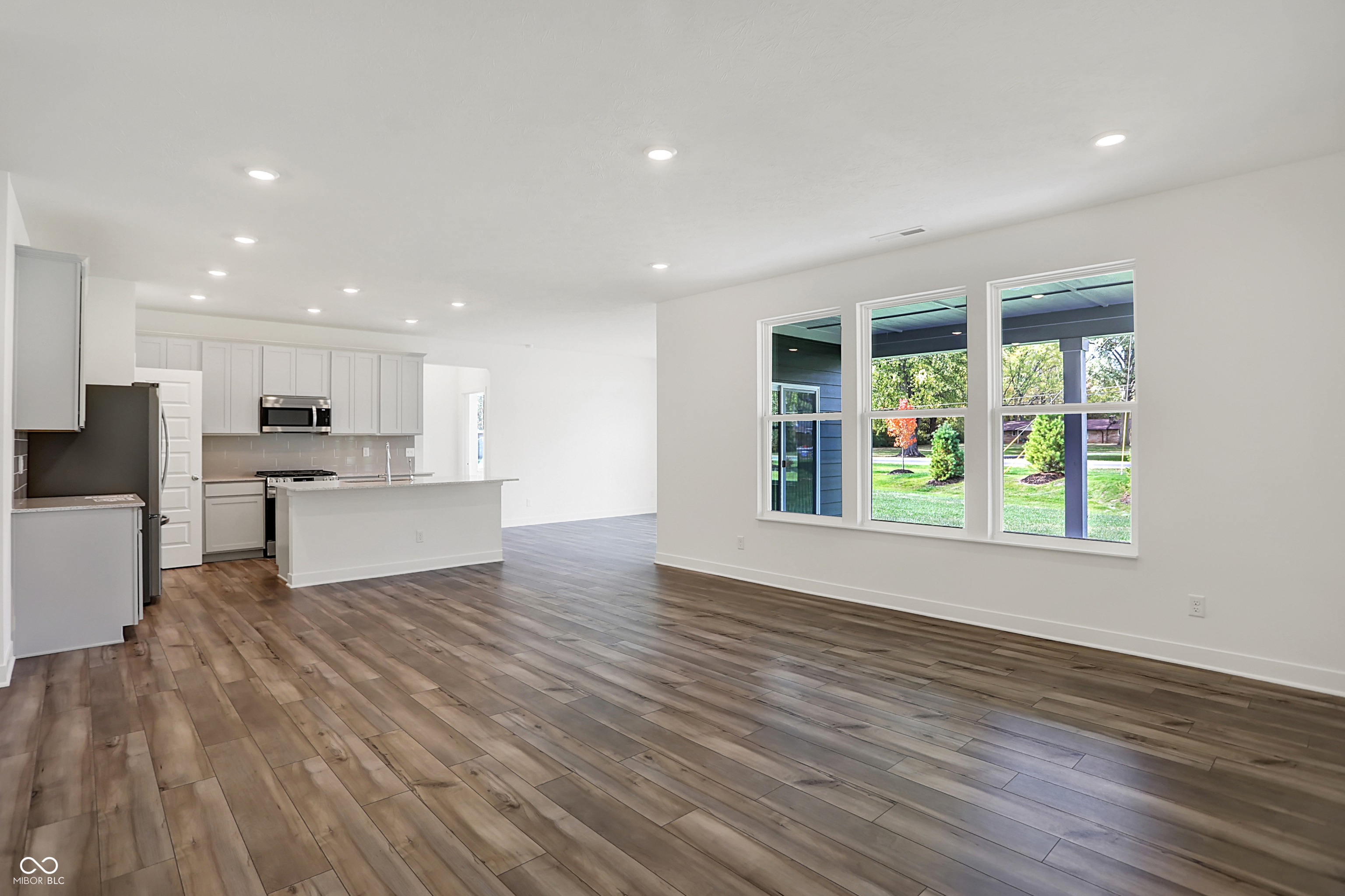 4411 Persian Street