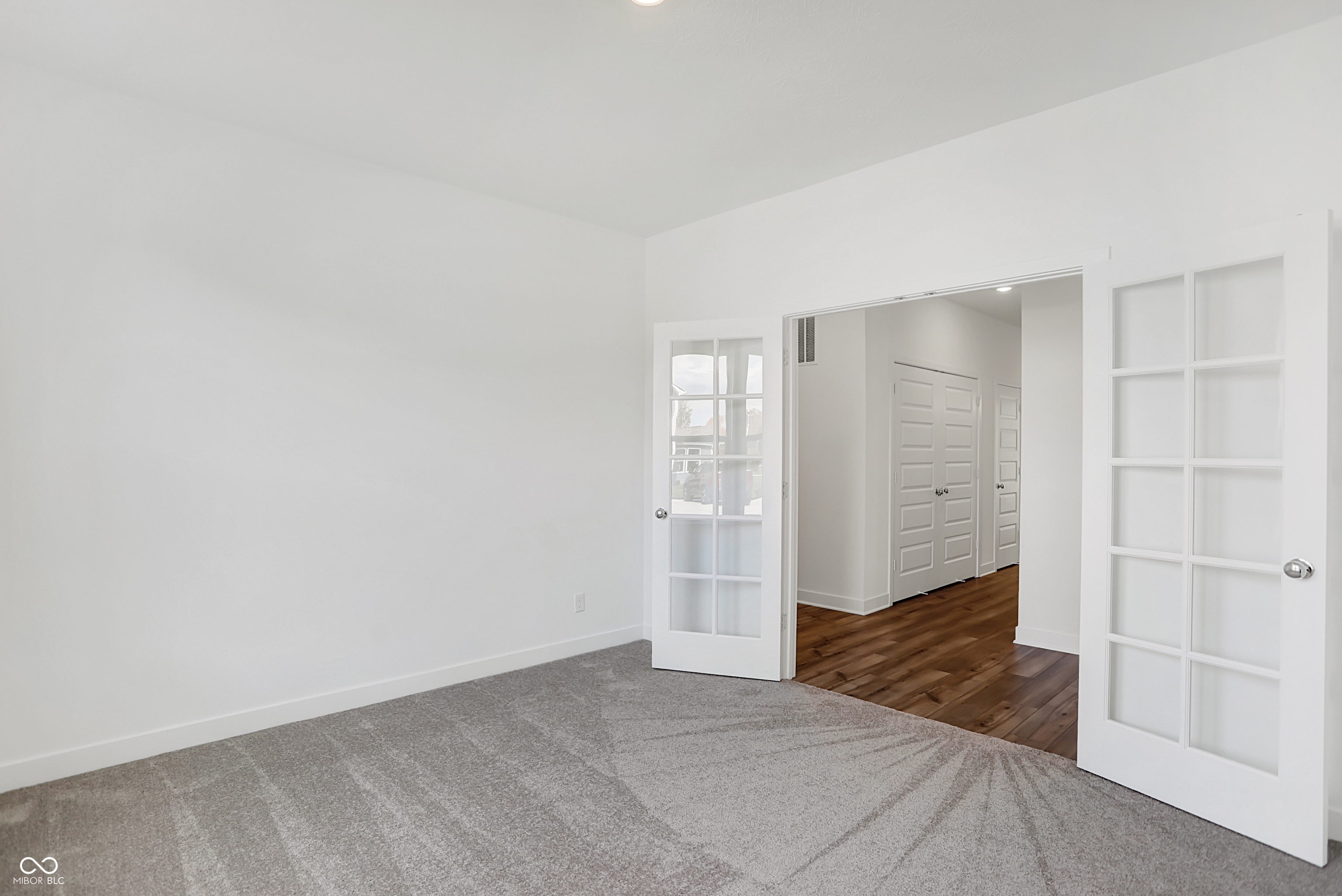 4411 Persian Street