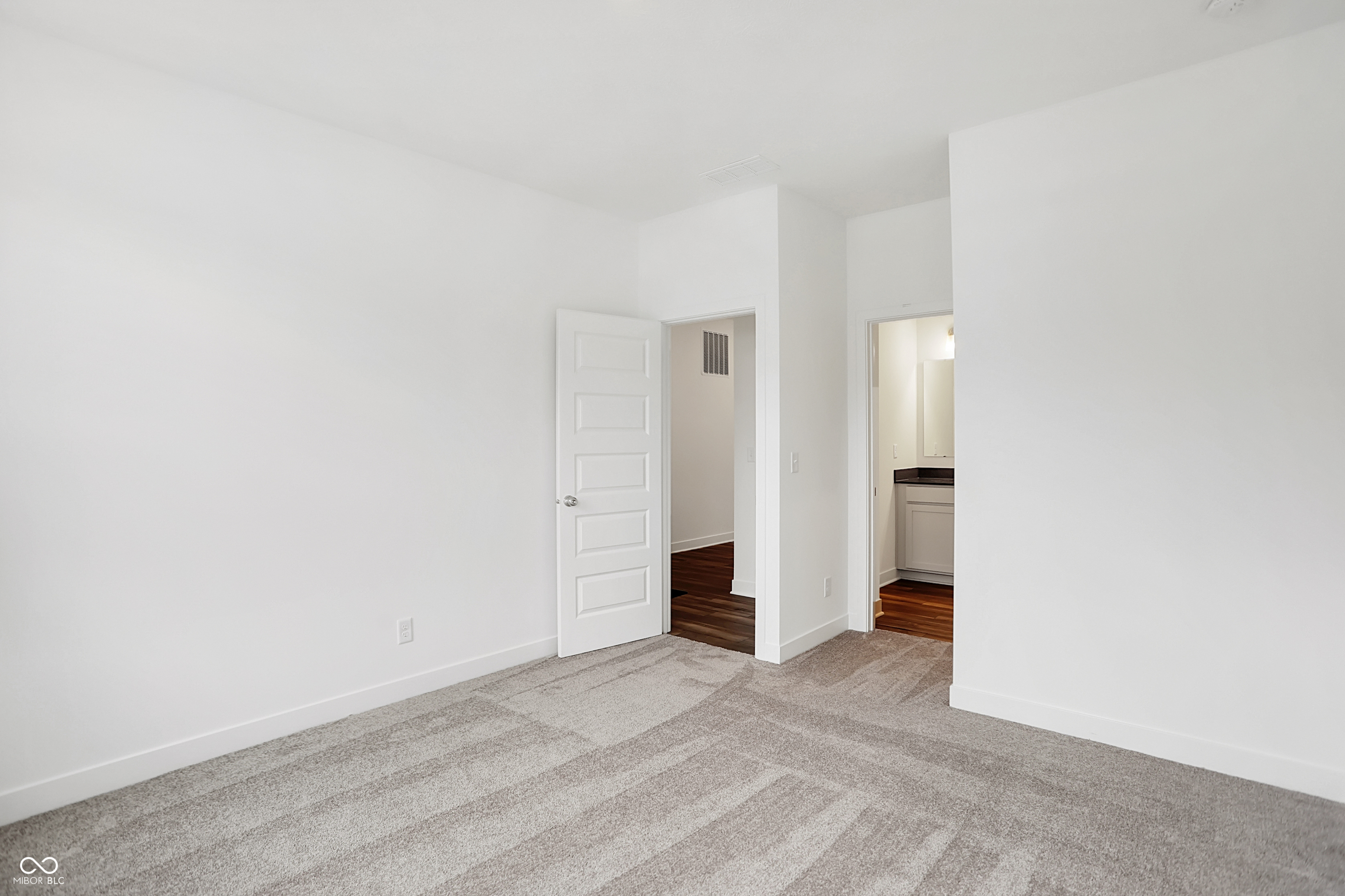4411 Persian Street