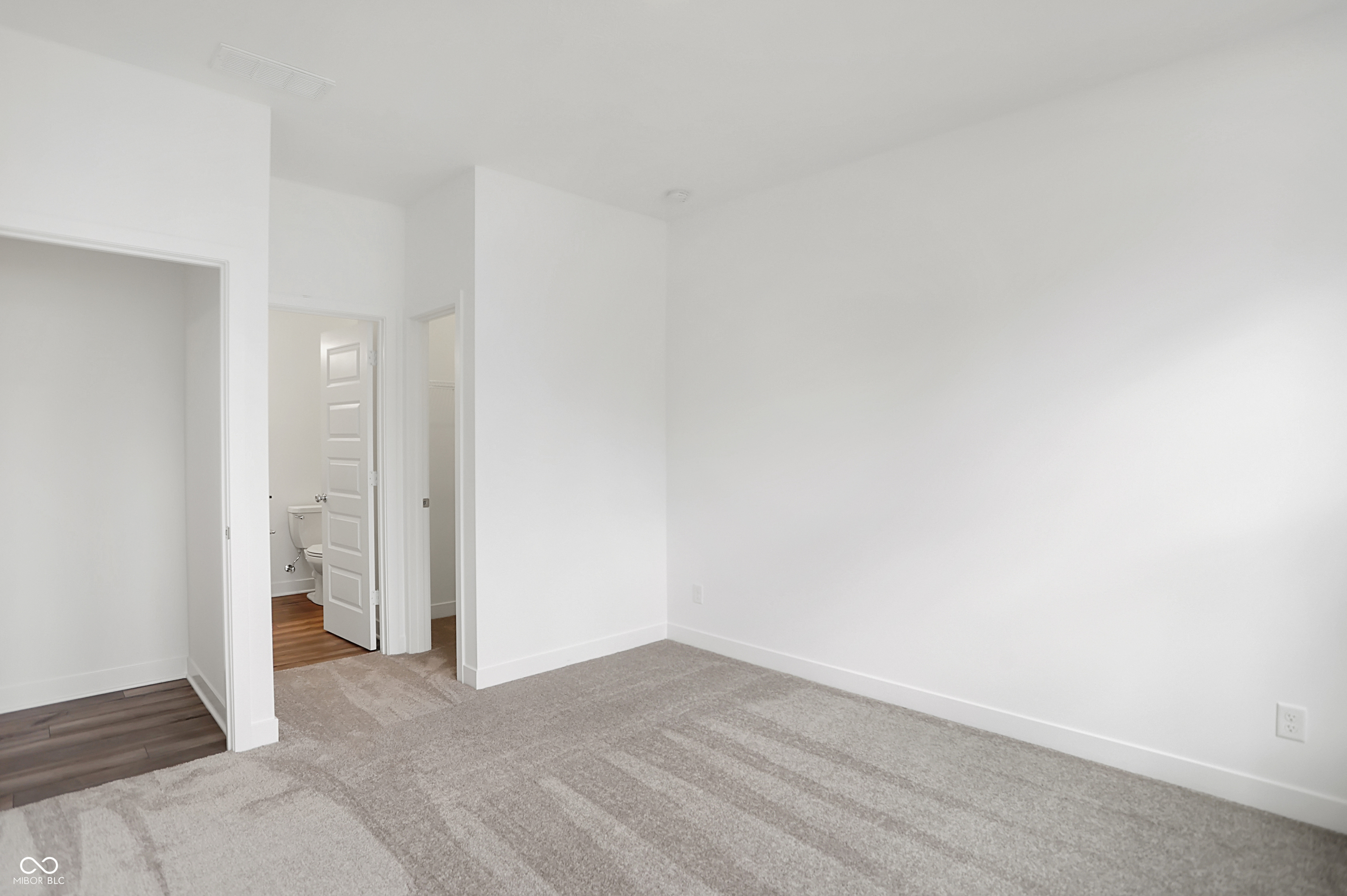 4411 Persian Street
