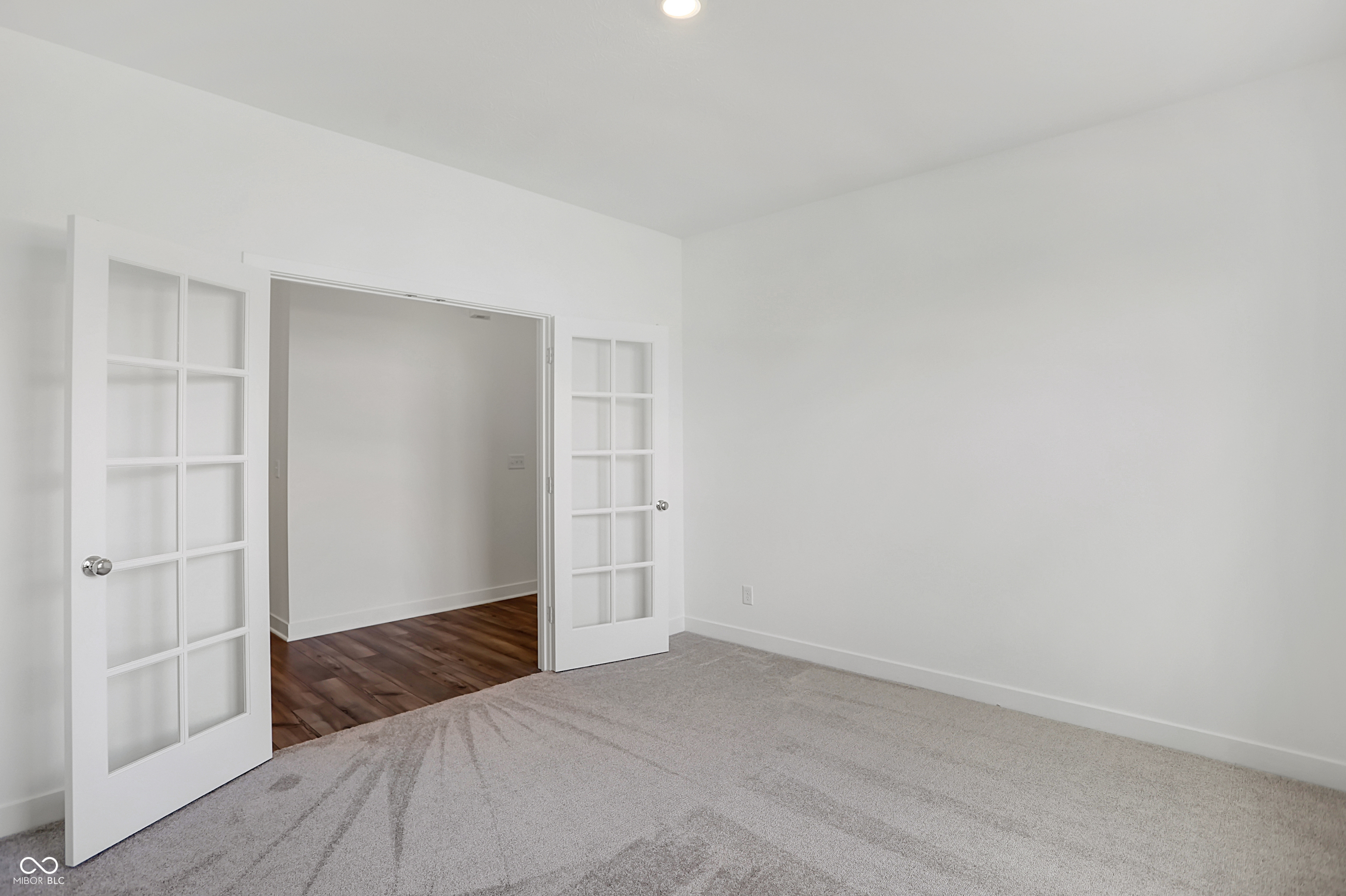 4411 Persian Street