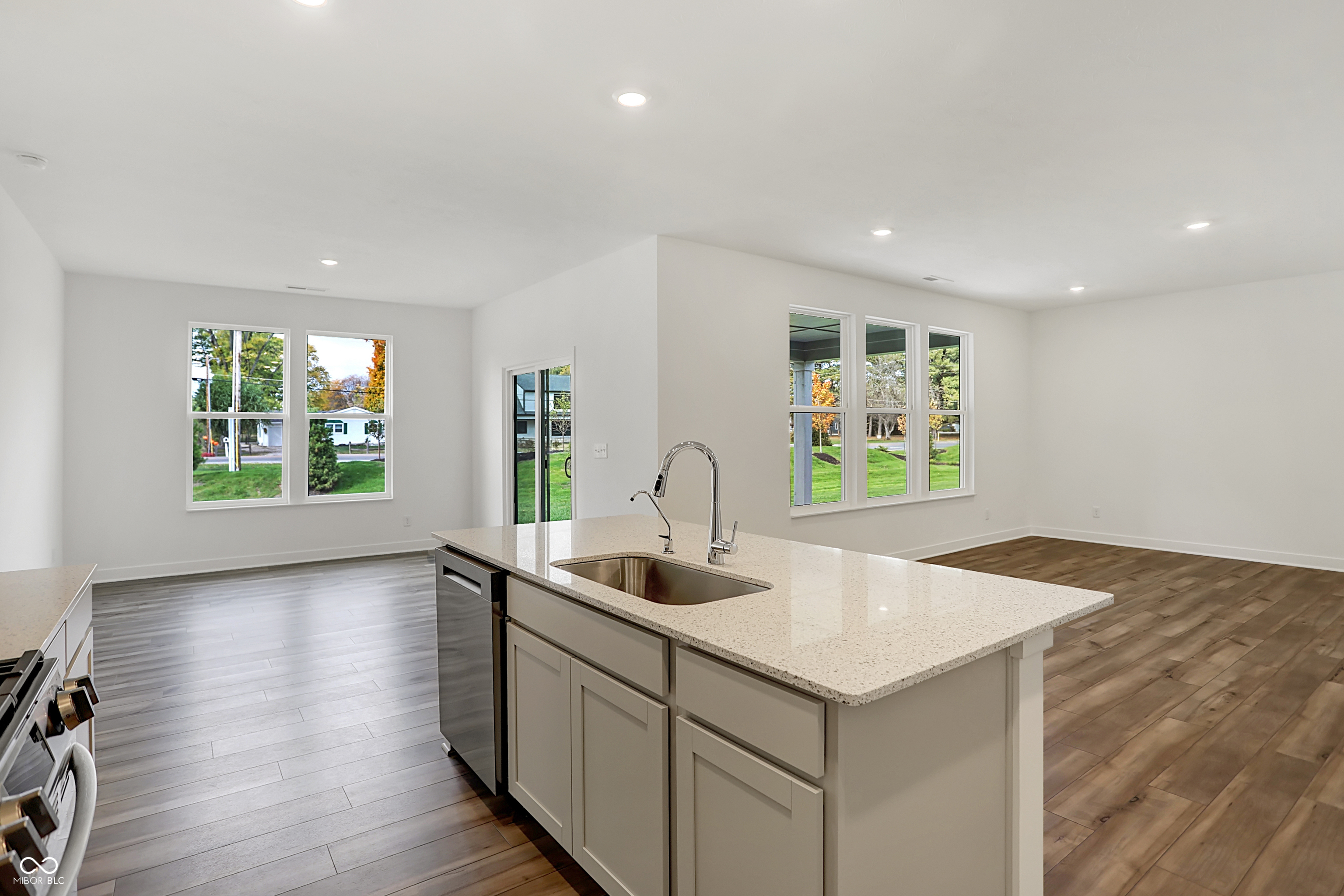 4411 Persian Street