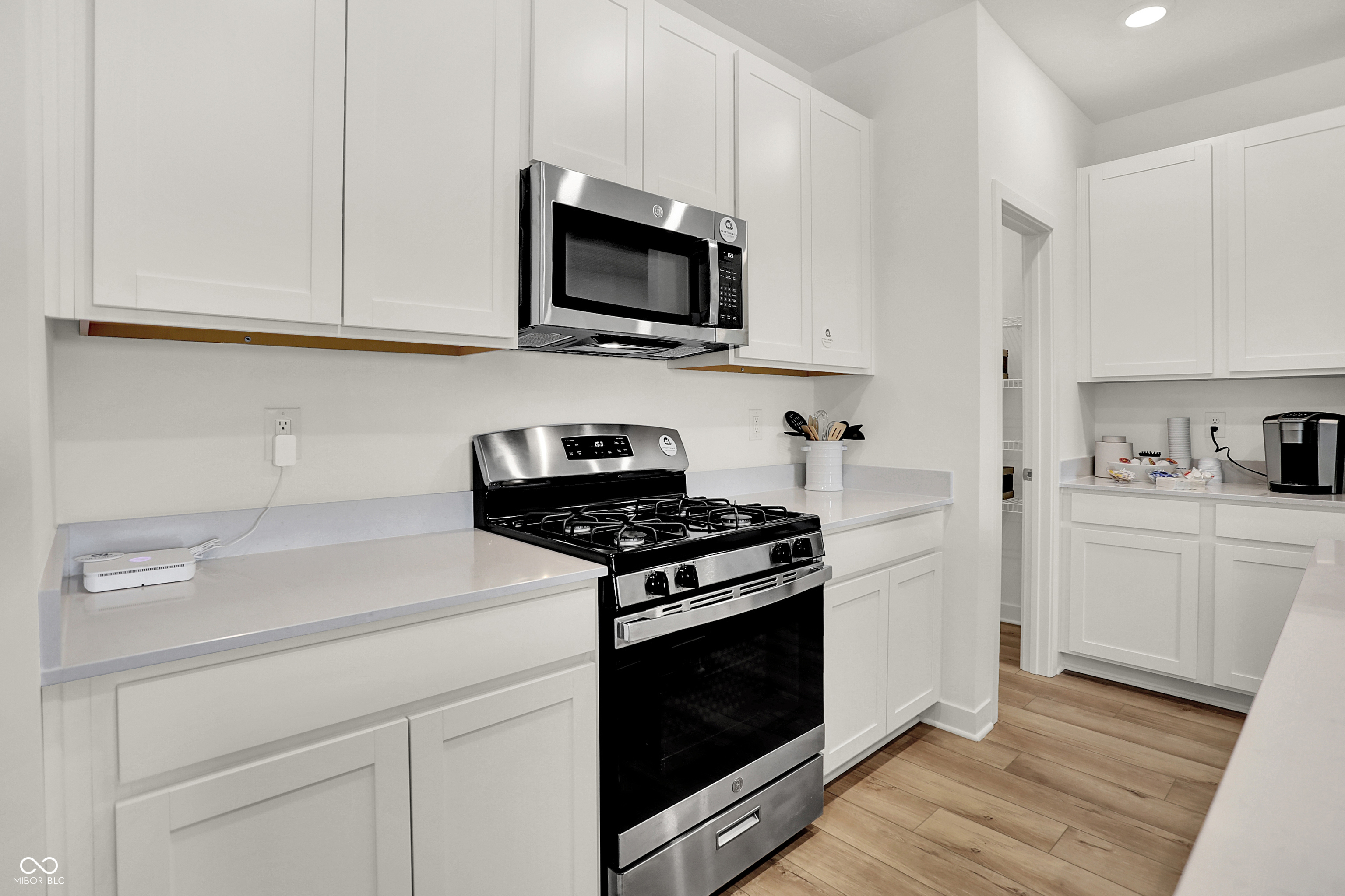 3778 Cantebury Drive