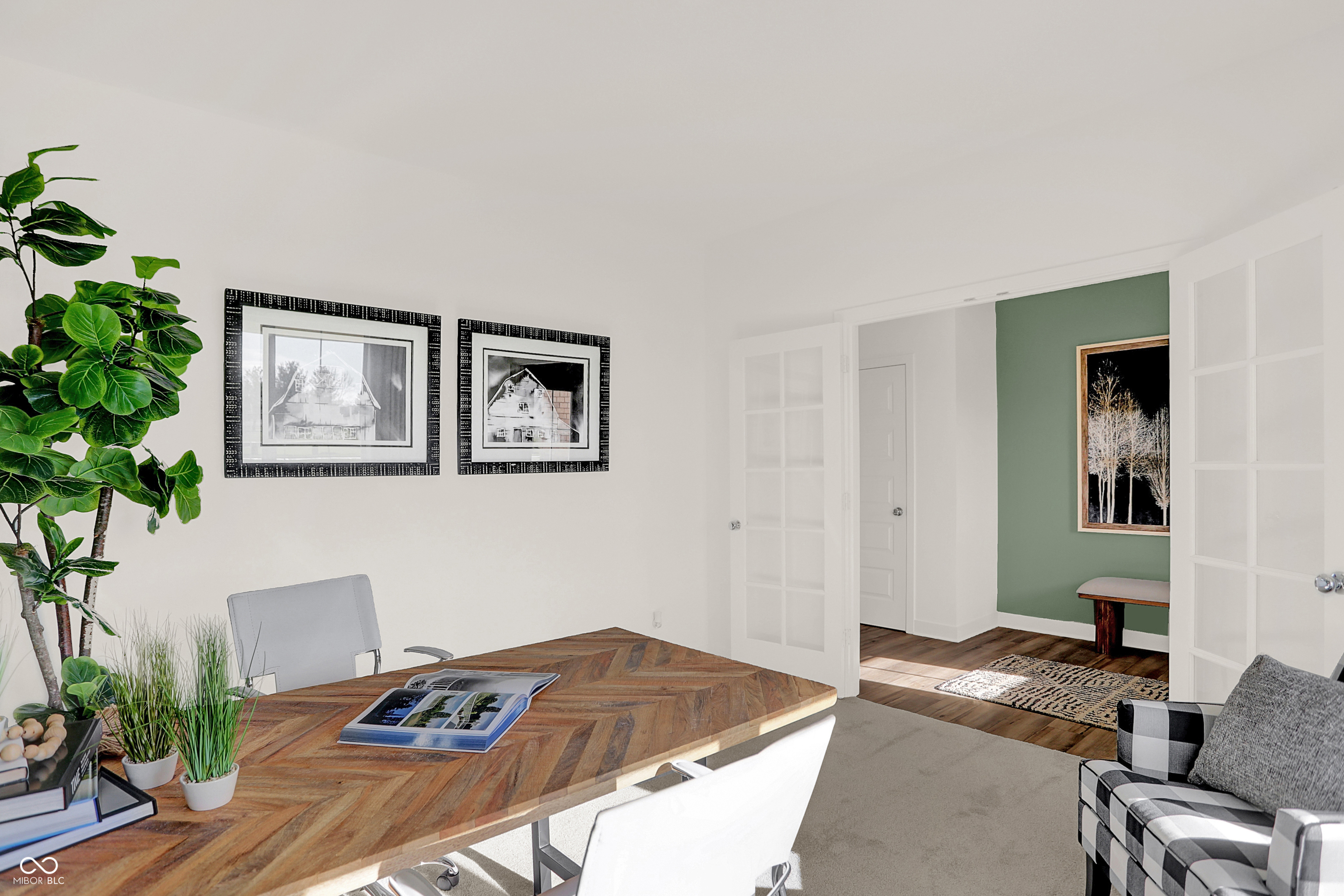 4355 Persian Street