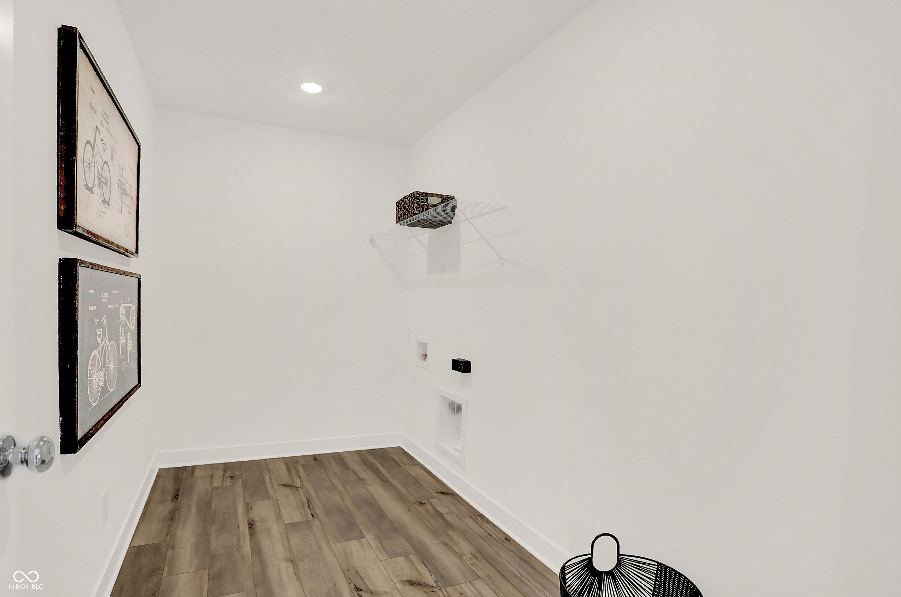4355 Persian Street