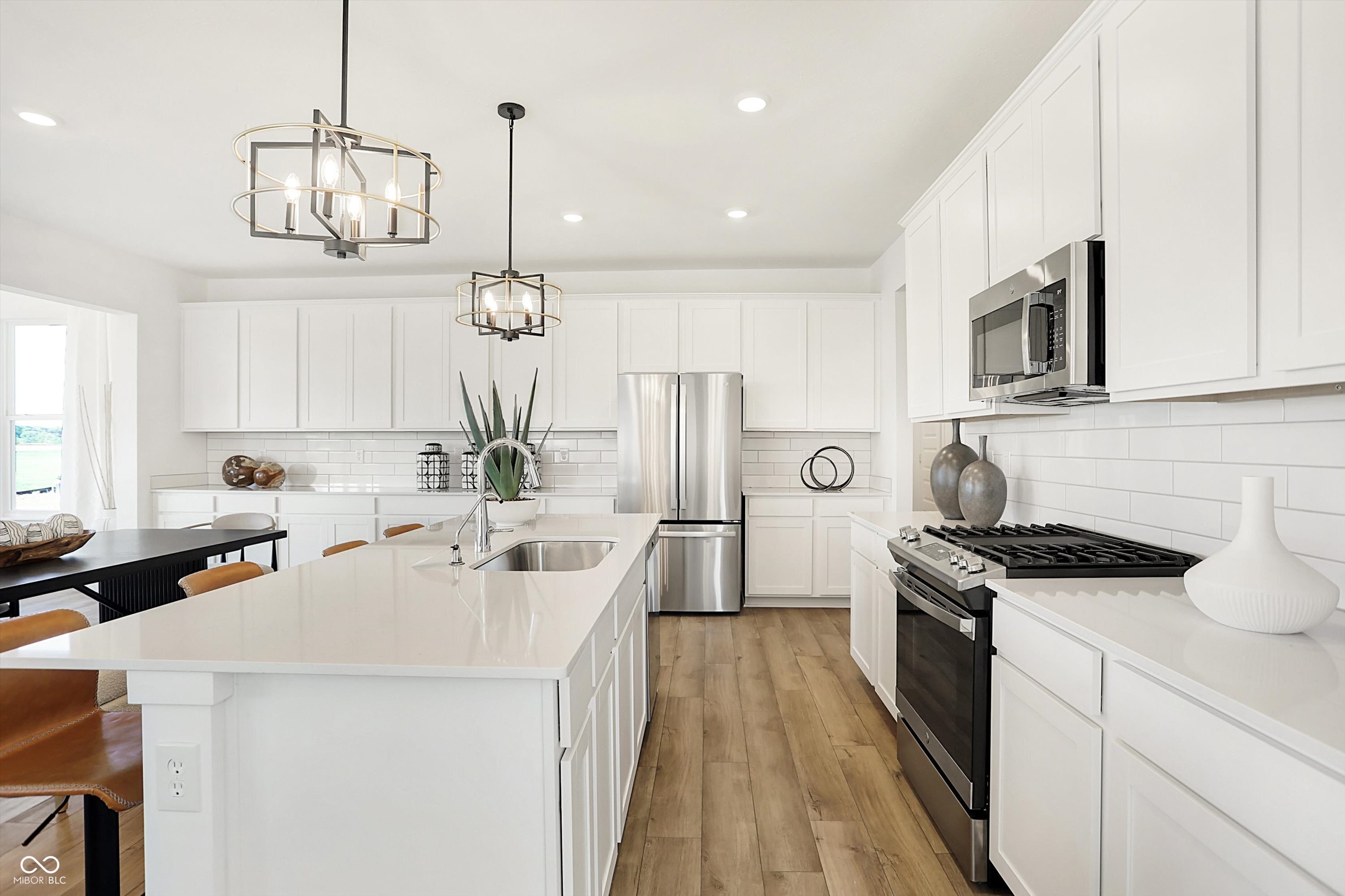 1239 Thornwood Drive