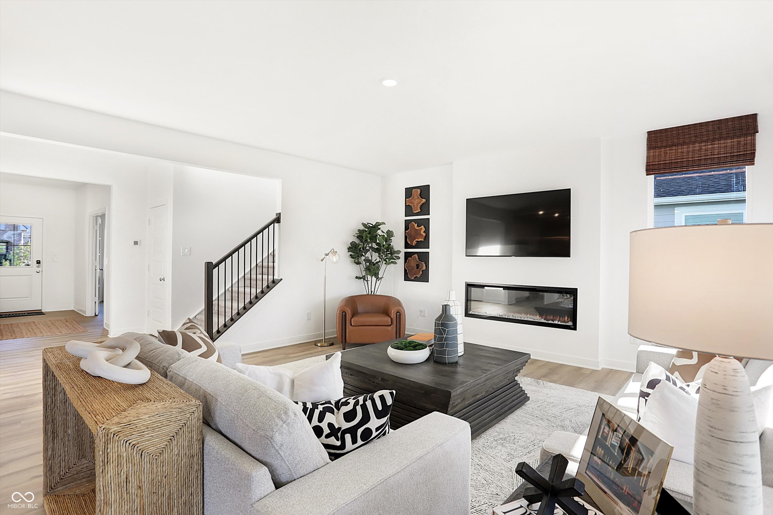 1239 Thornwood Drive