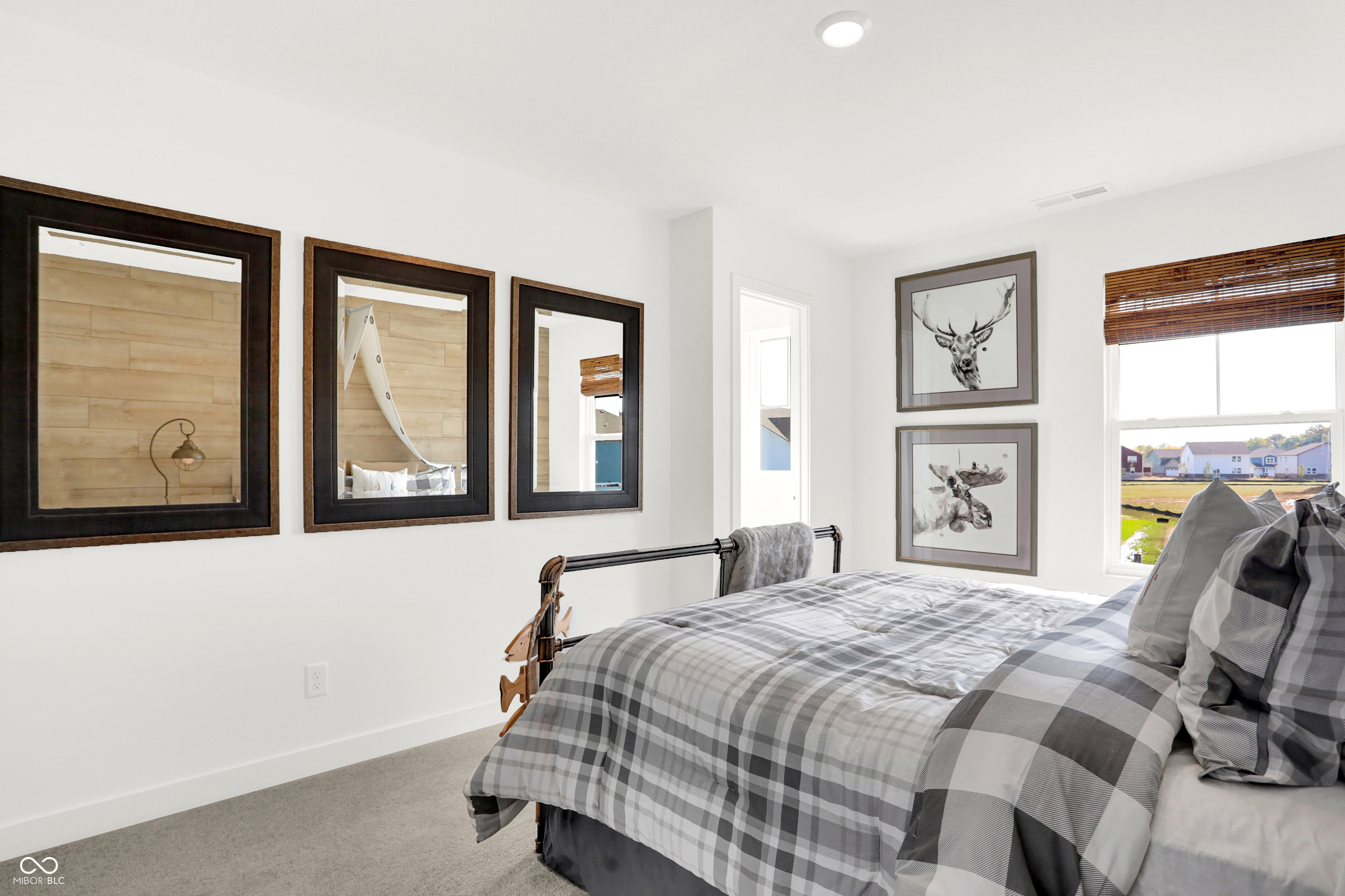 2243 Hemlock Circle