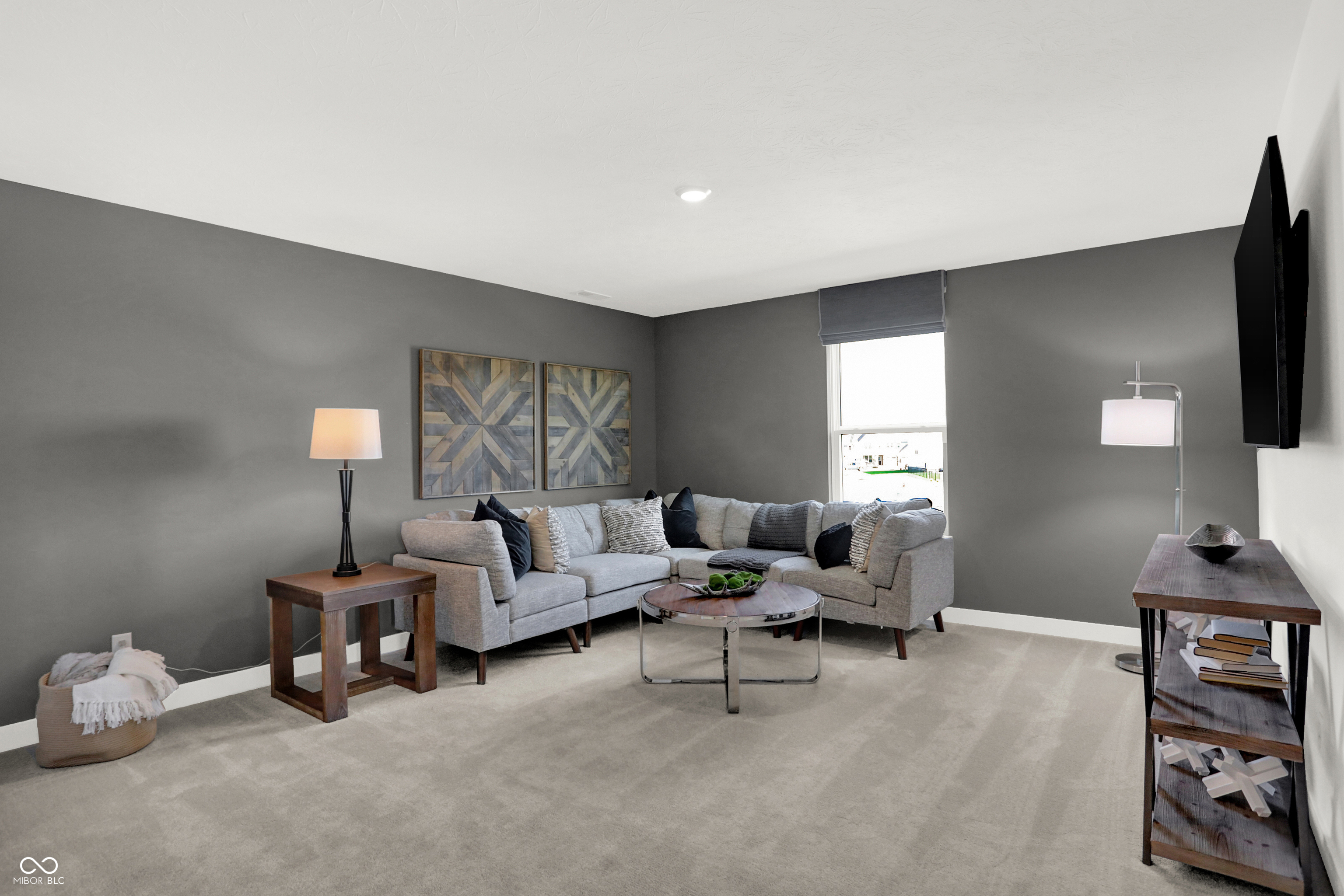2243 Hemlock Circle