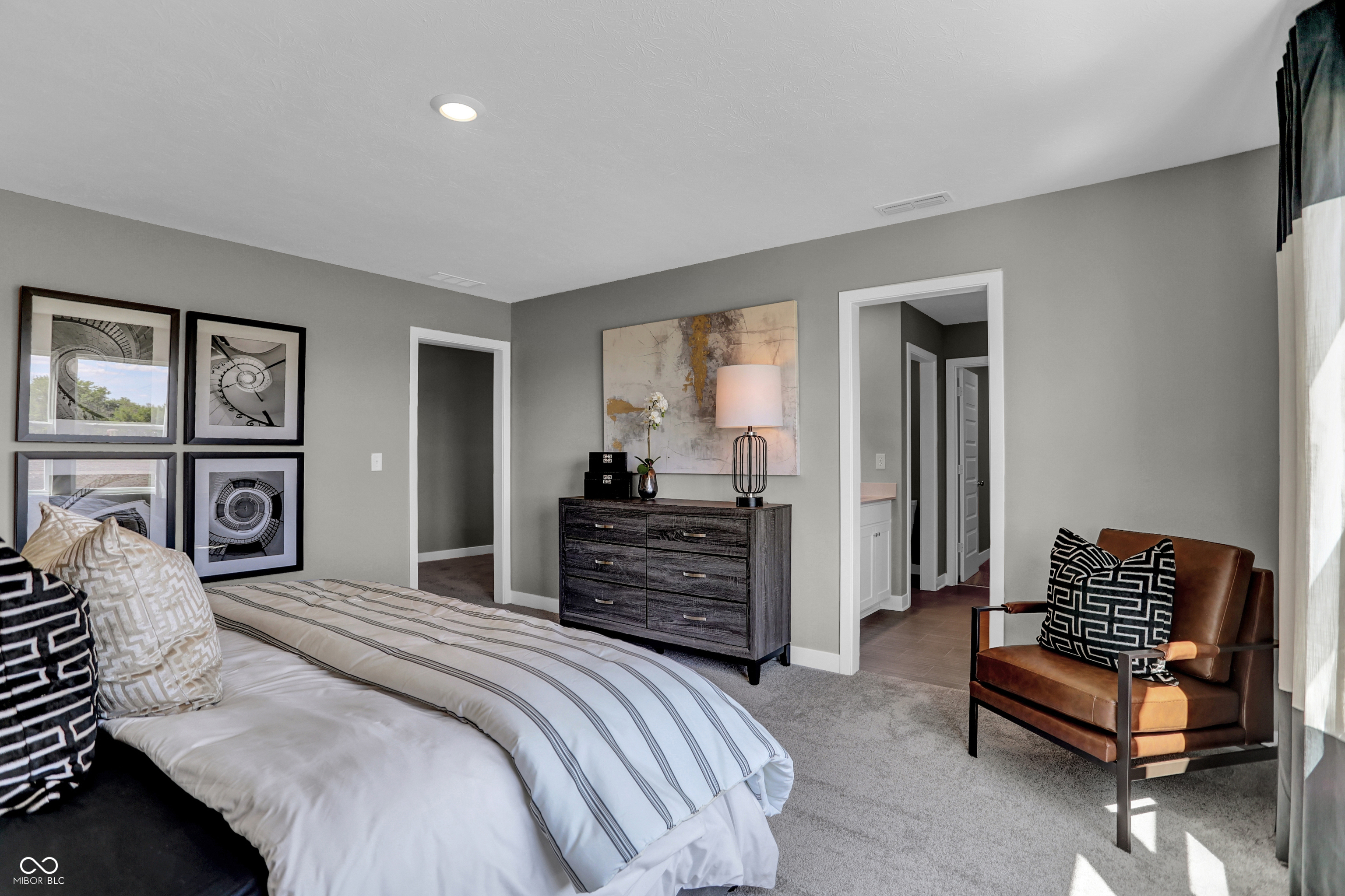 8784 Alexander Ridge Drive