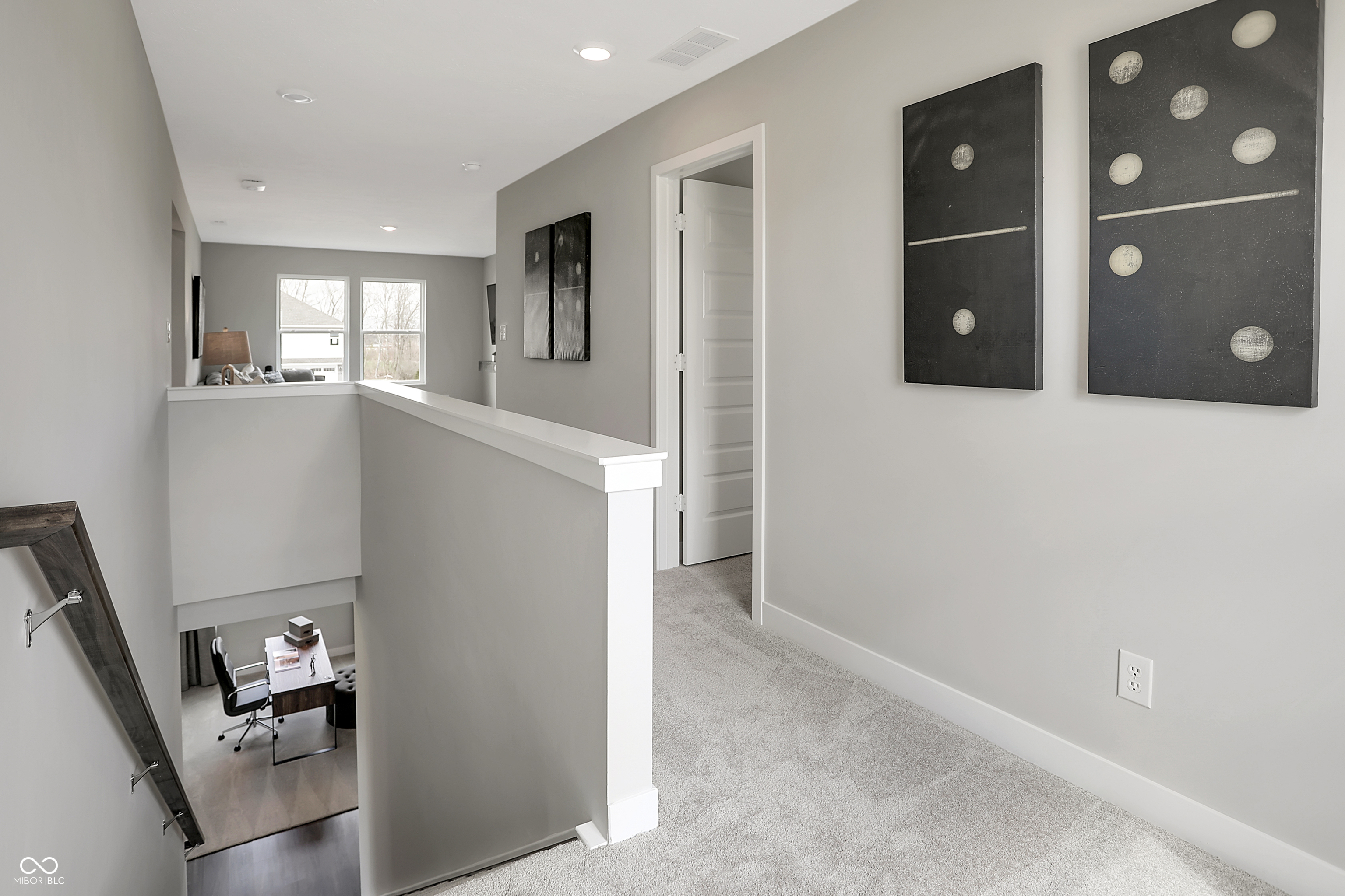 8856 Alexander Ridge Drive