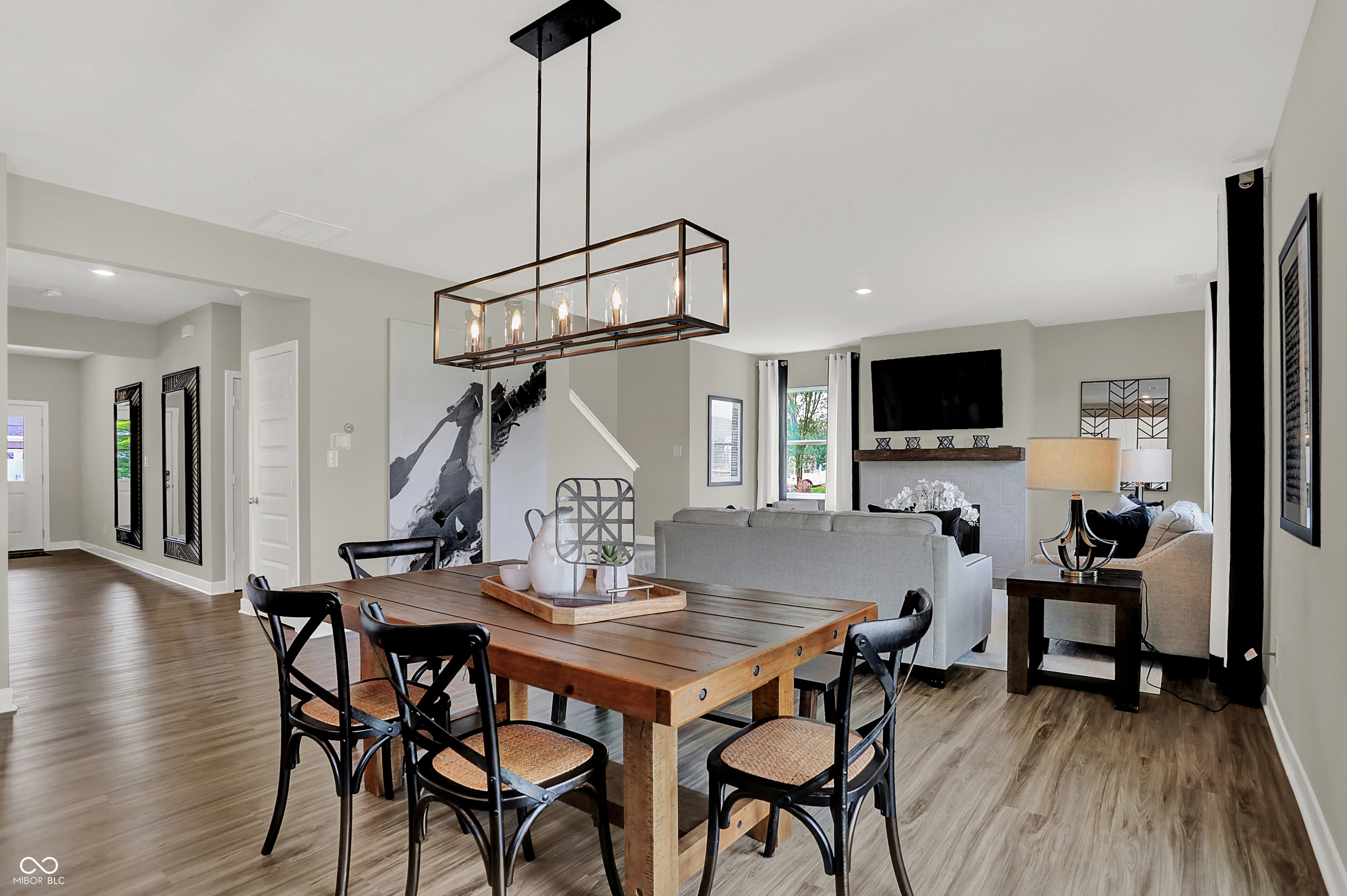 19843 Moorpark Landing