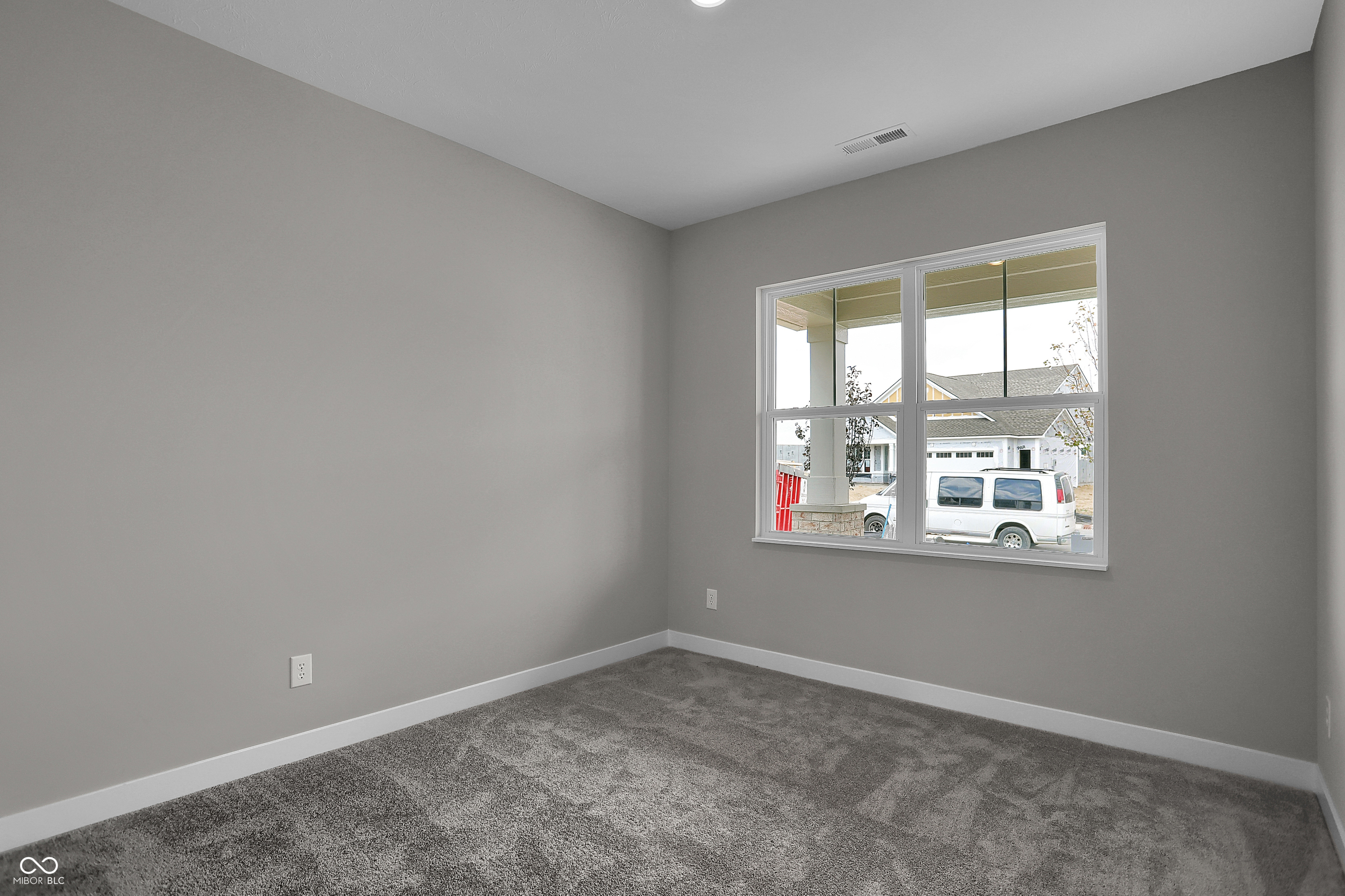 633 Bridgeman Road