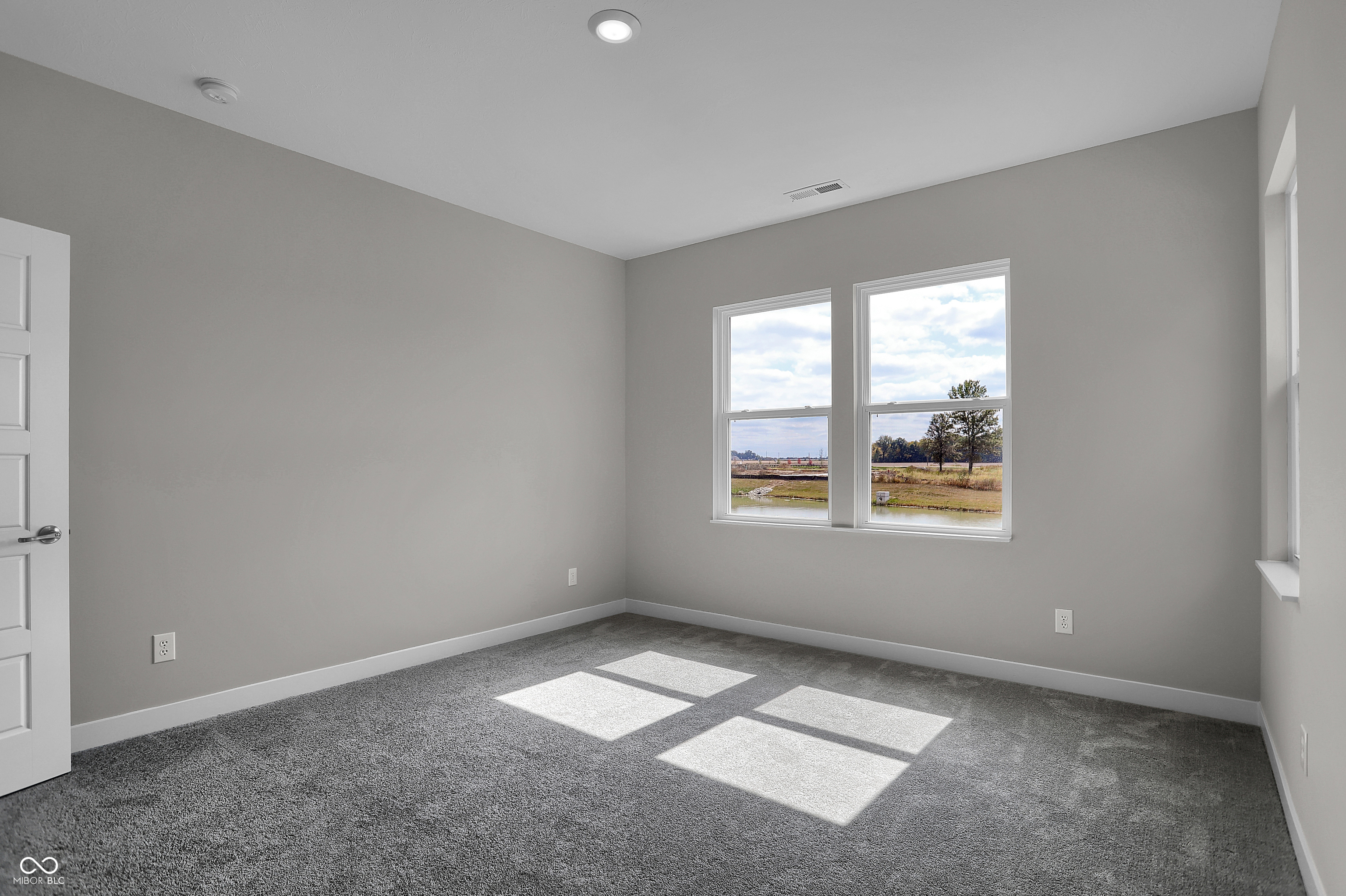 633 Bridgeman Road