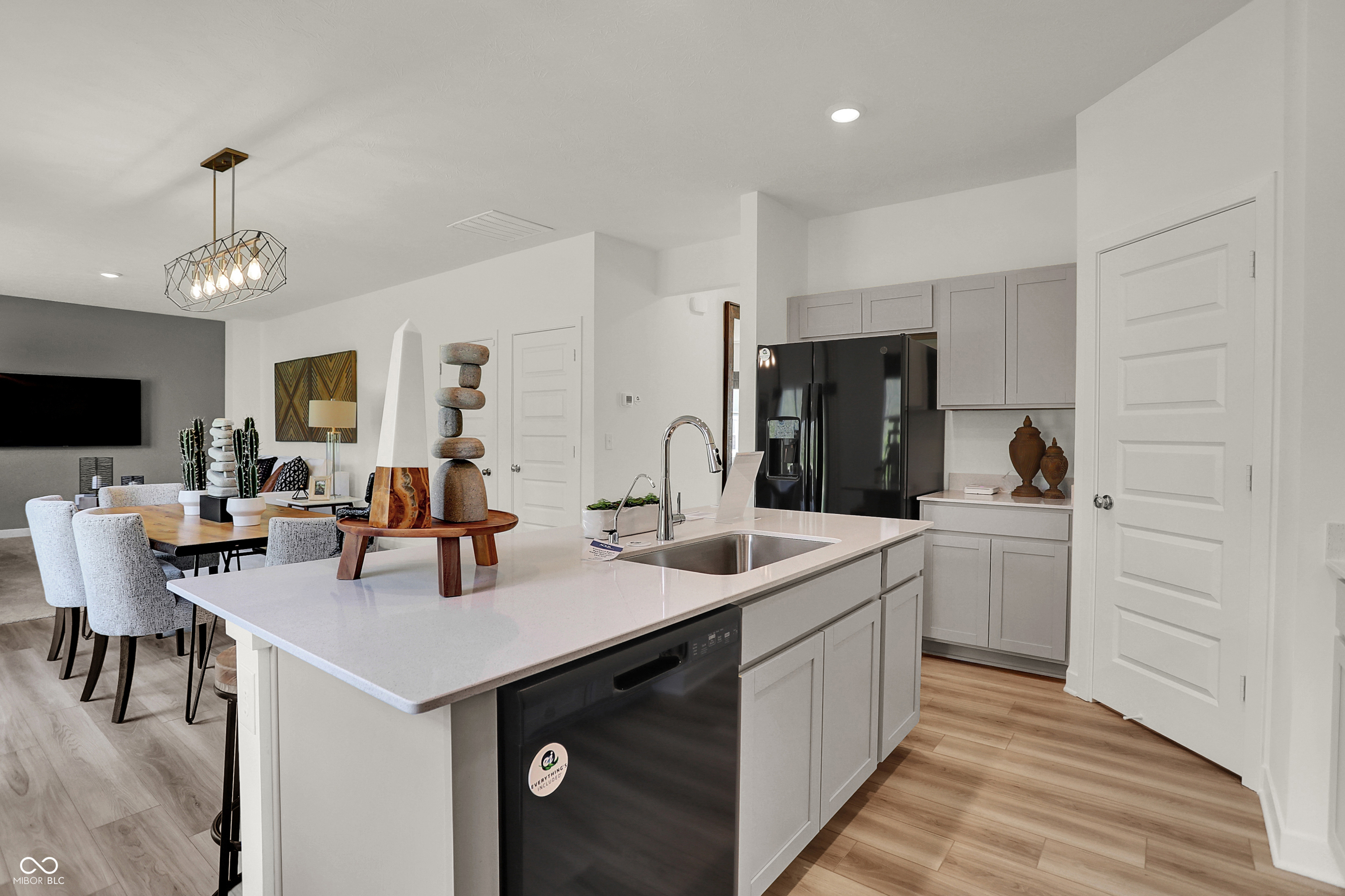 2145 Boxwood Drive