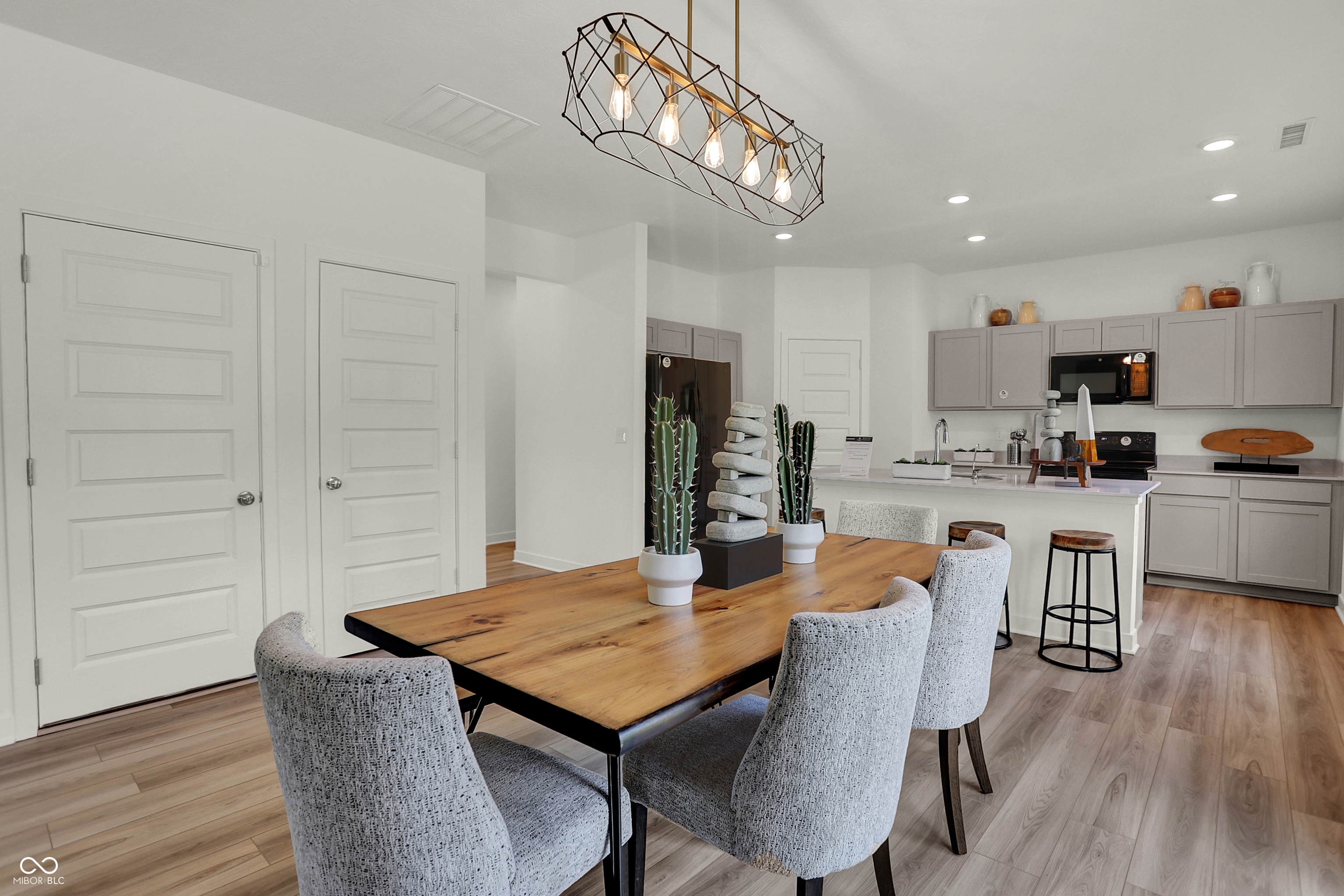 2145 Boxwood Drive