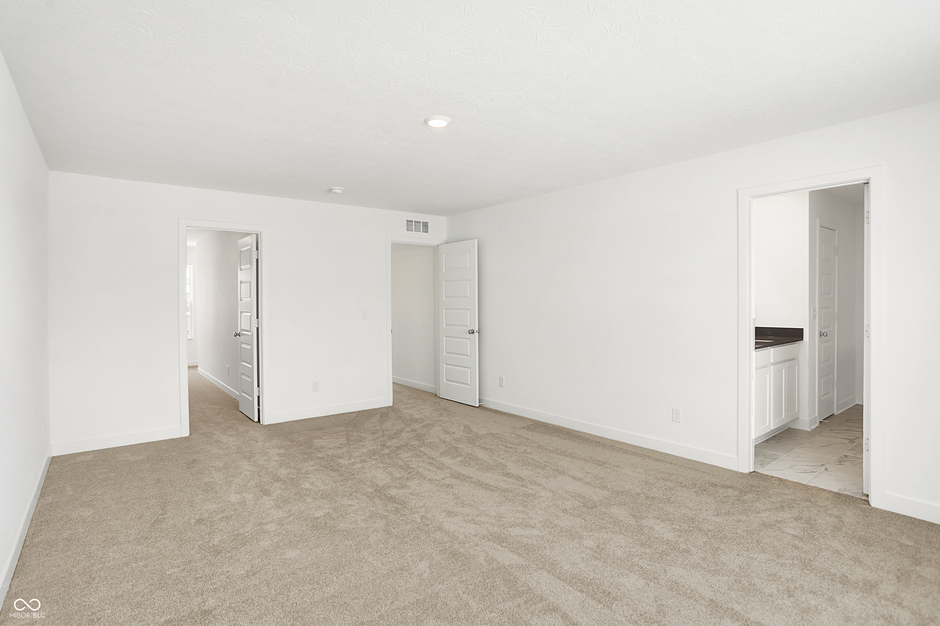 4390 Red Pine Drive