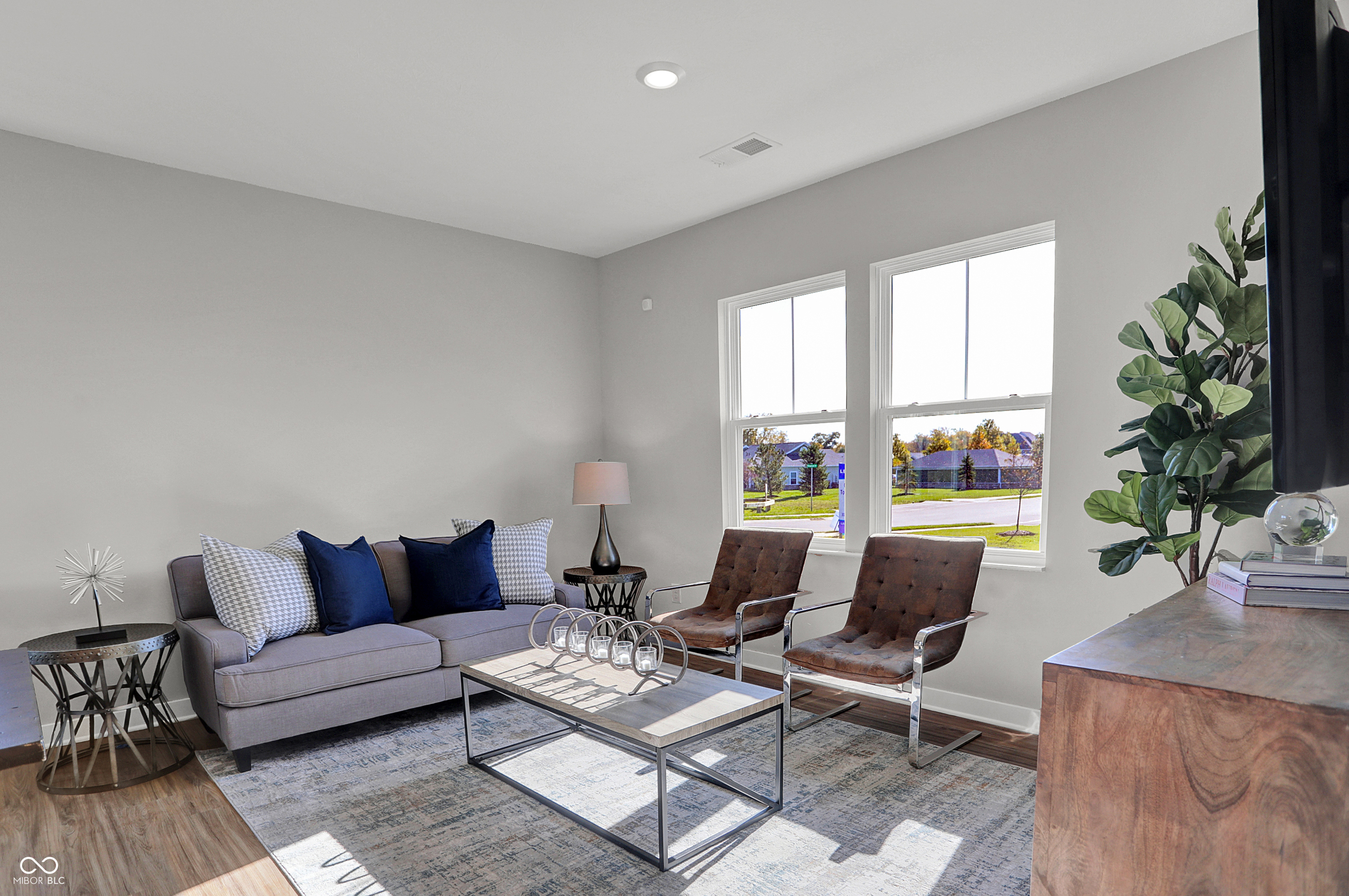 15243 Farrington Way