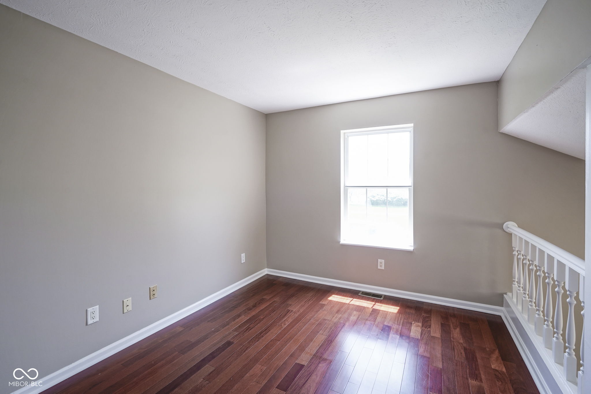 17635 Willow Creek Way