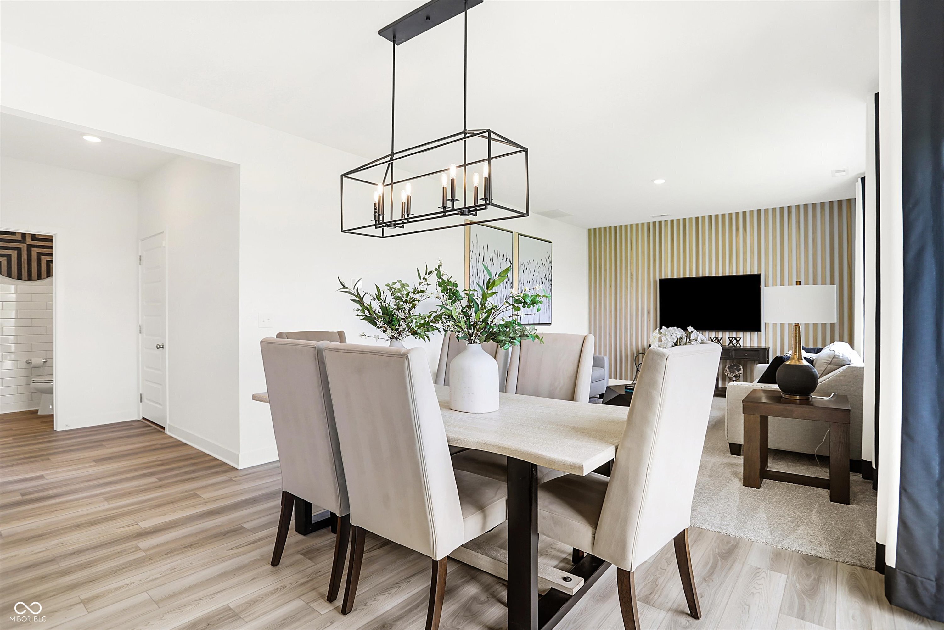 2920 Woods Edge Drive